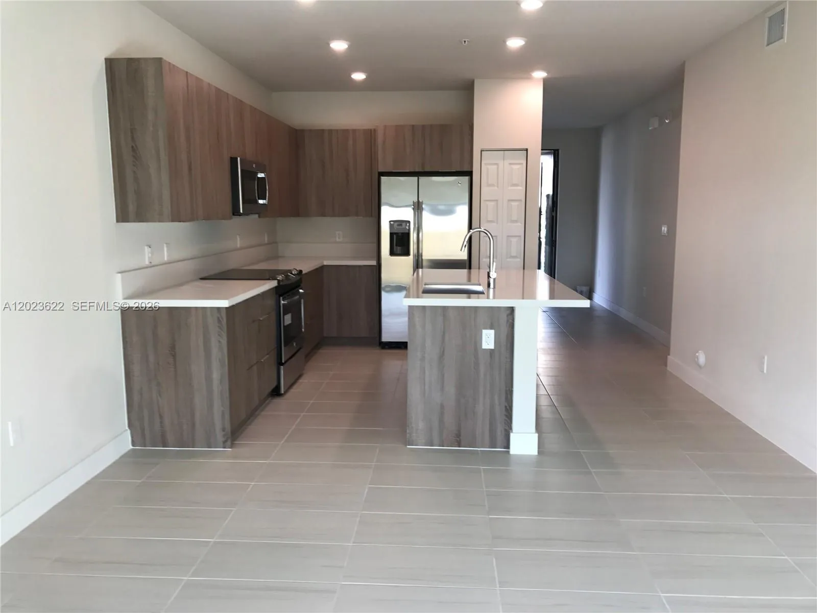7805 NW 104th Ave # 4, Doral FL 33178