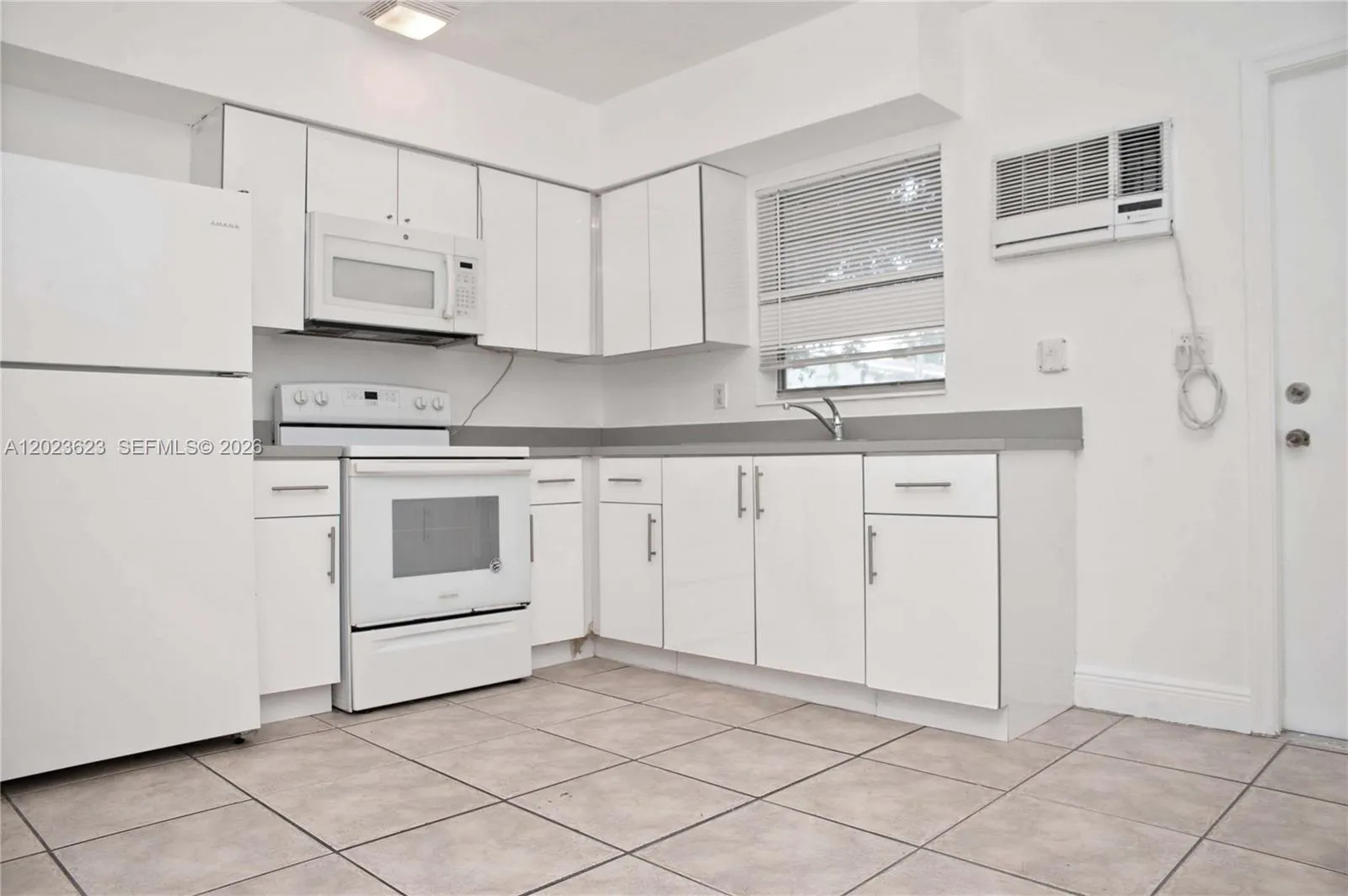 2206 Fillmore St # 2, Hollywood FL 33020