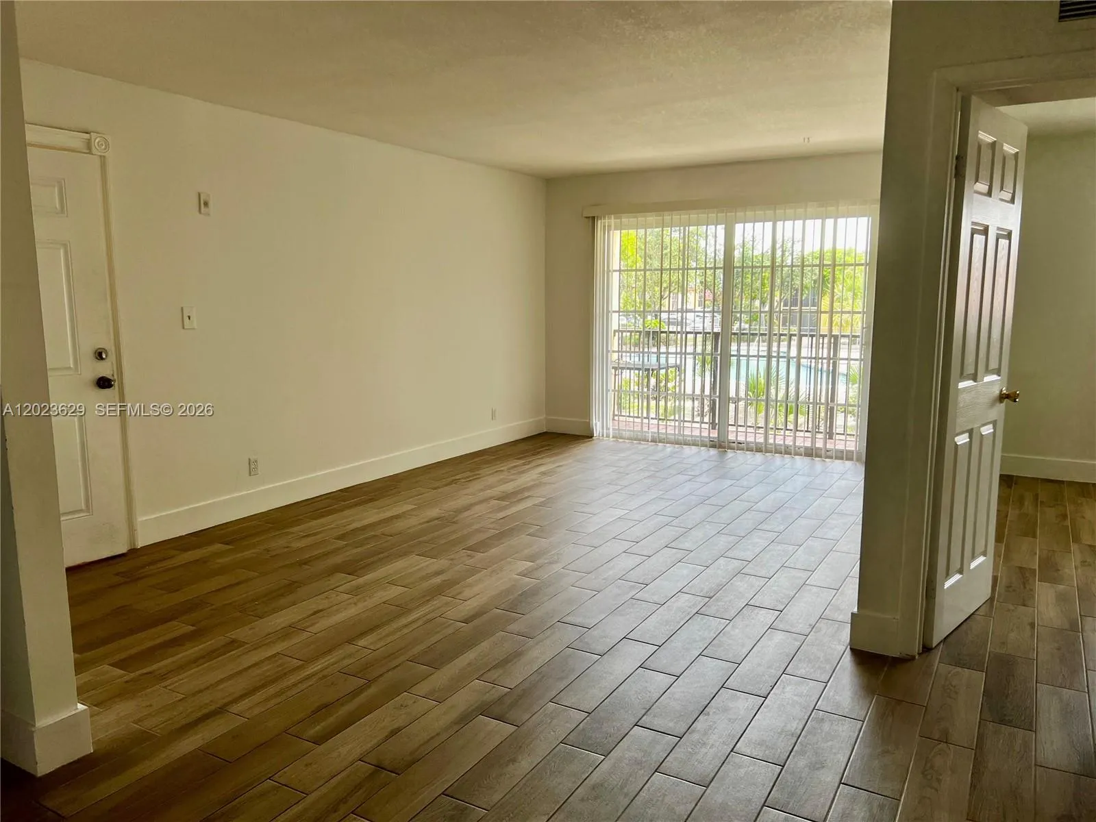 2982 NW 55th Ave # 2C, Lauderhill FL 33313