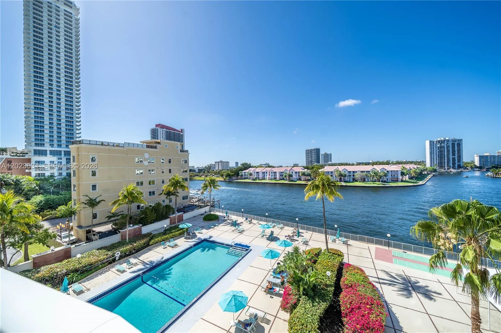 3800 S Ocean Dr # 306, Hollywood FL 33019