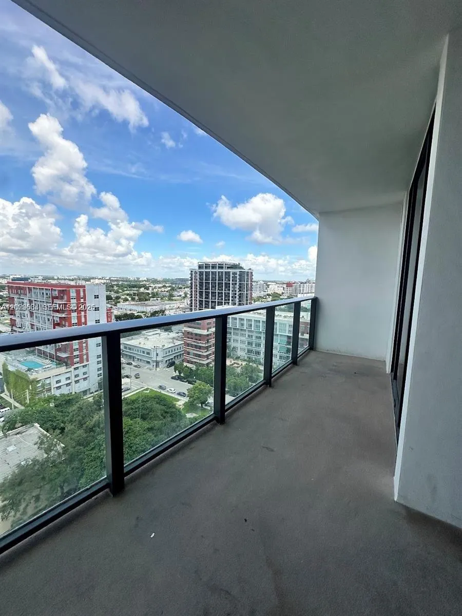 1 bedroom 1 bath for sale at 1600 NE 1st Ave # 1612, Miami FL 33132