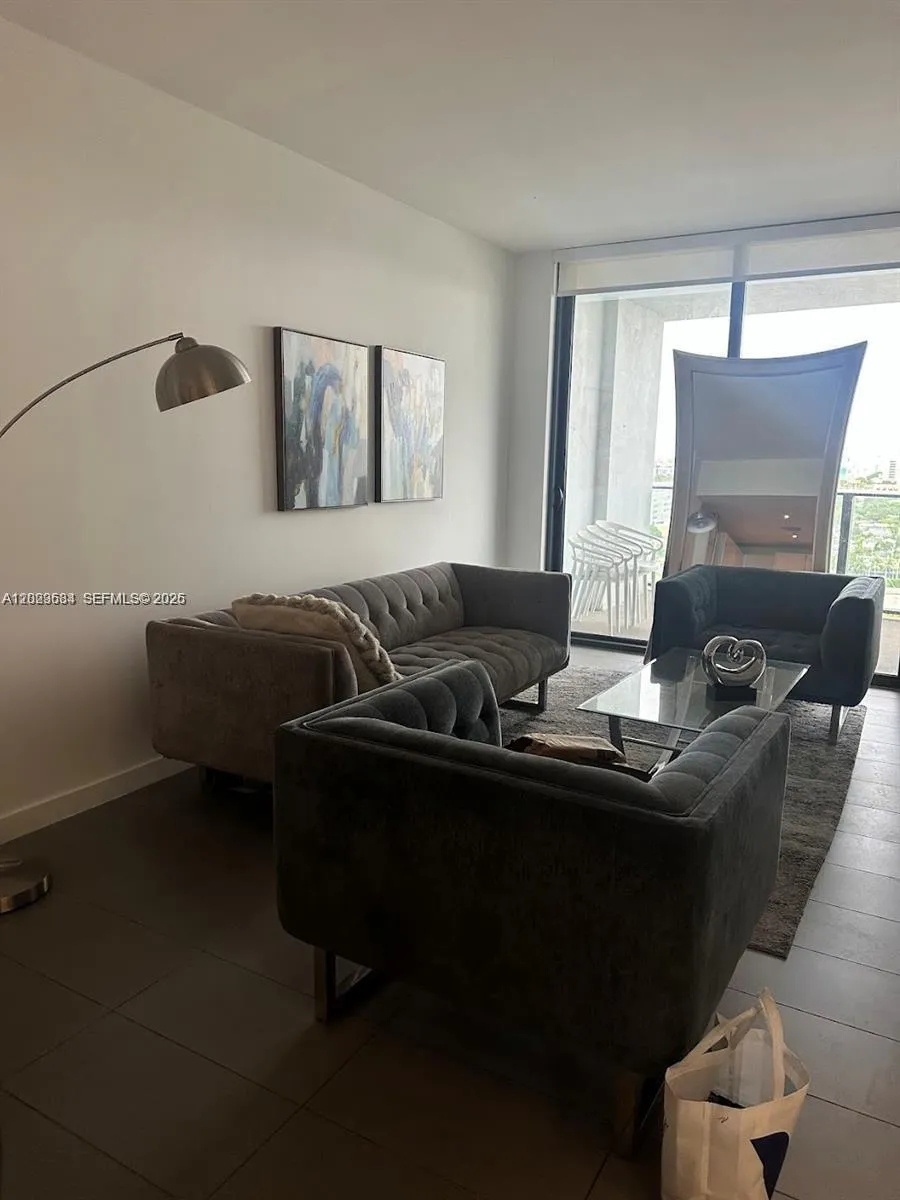 1600 NE 1st Ave # 1612, Miami FL 33132