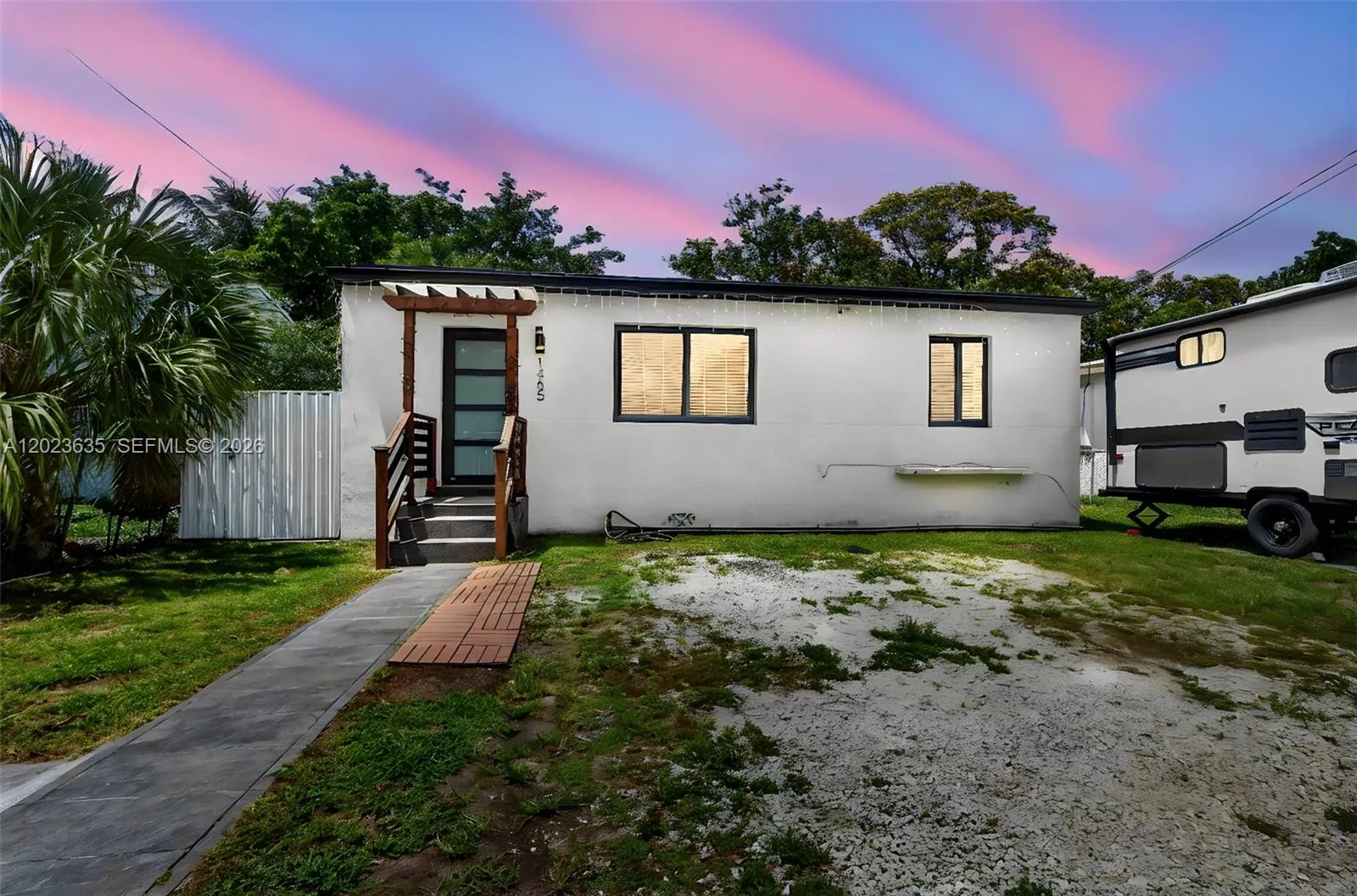 1485 NW 57th St, Miami FL 33142