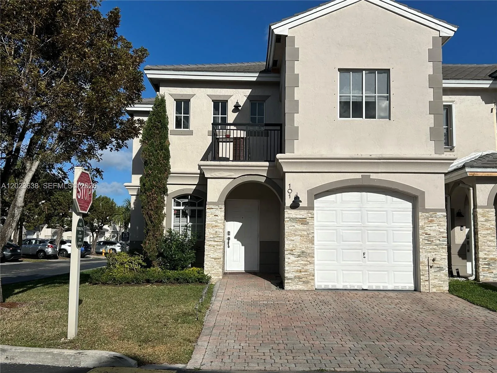 3 bedroom 2 bath for sale at 8351 SW 124th Ave # 101, Miami FL 33183