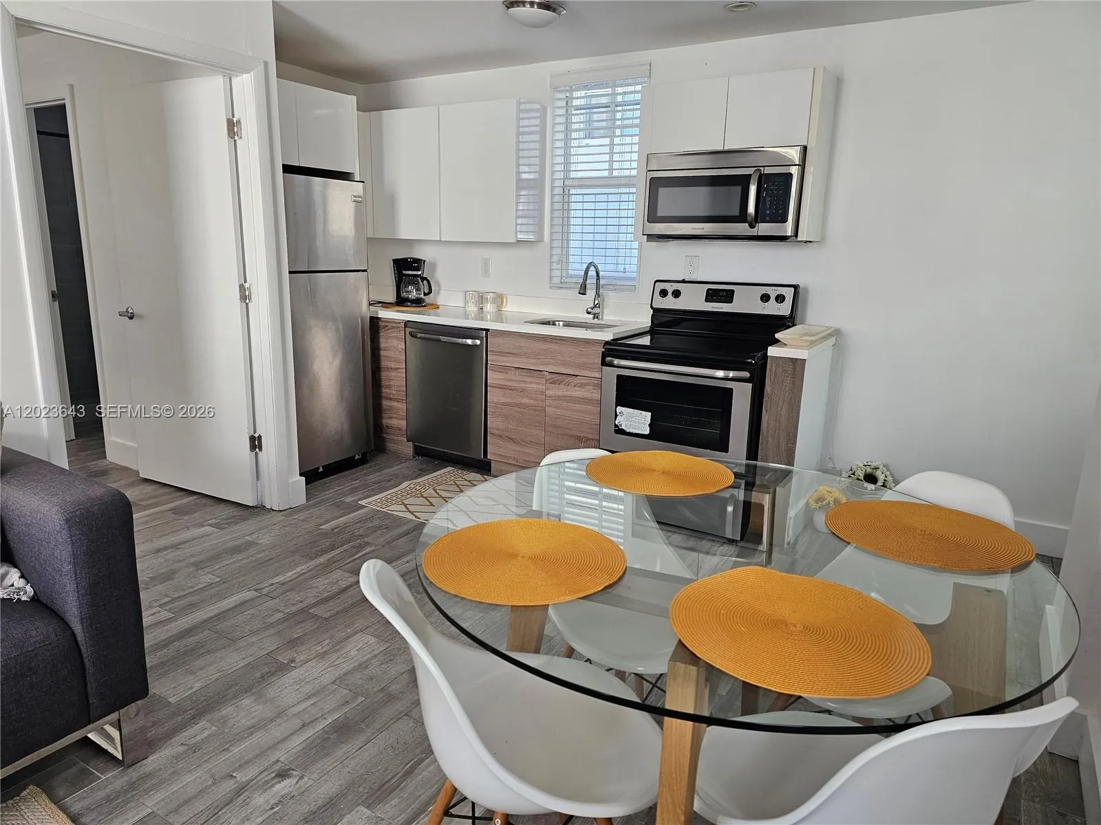 622 15th St # 6, Miami Beach FL 33139