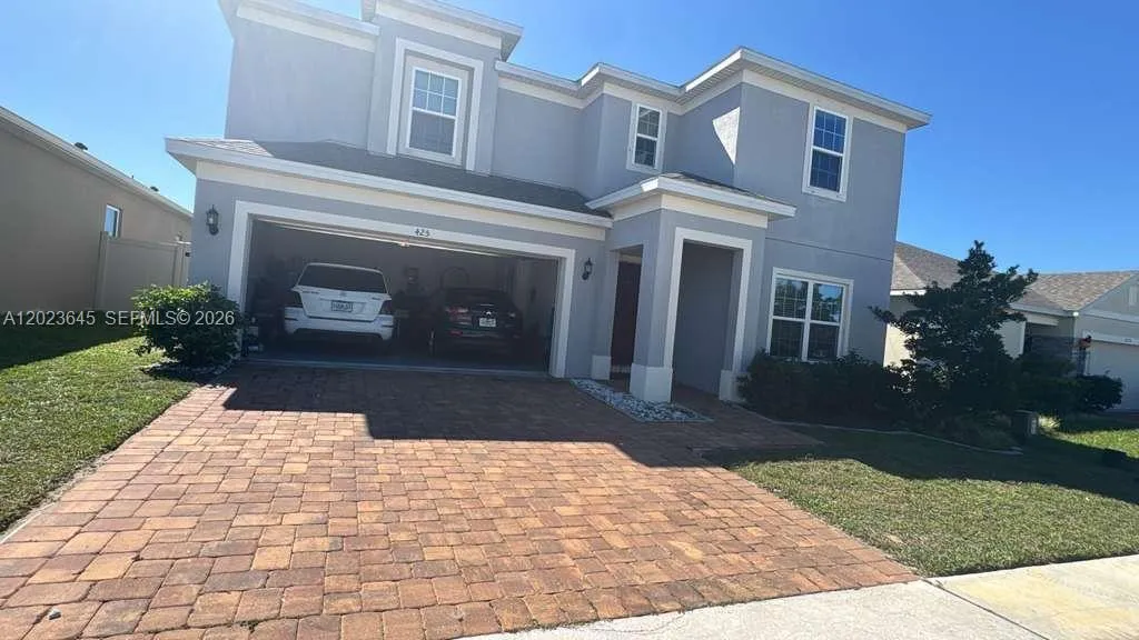 5 bedroom 3 bath for sale at 425 Tortugas St,, Other City - In The State Of Florida FL 33844