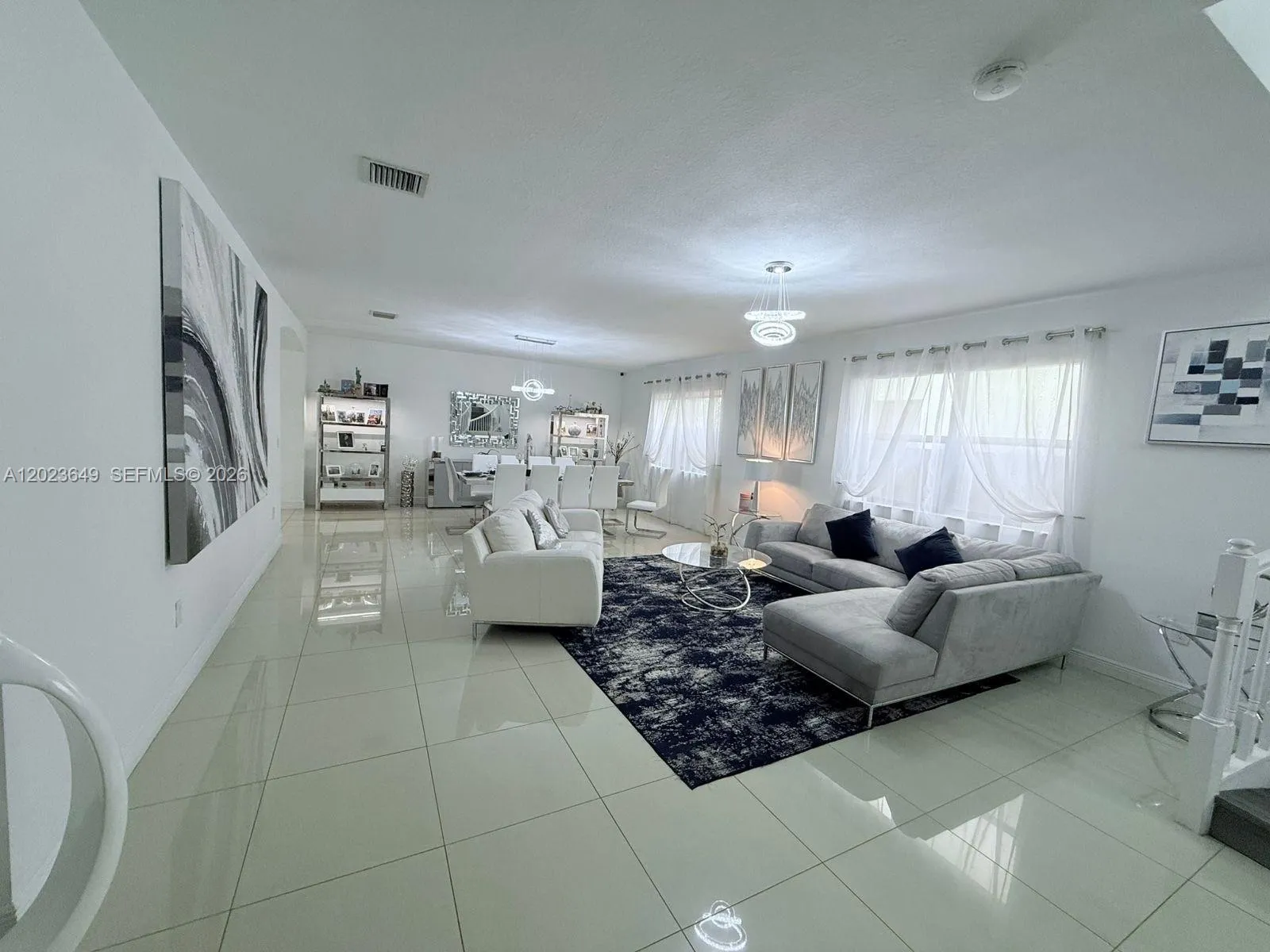 9907 NW 87th Ter, Doral FL 33178