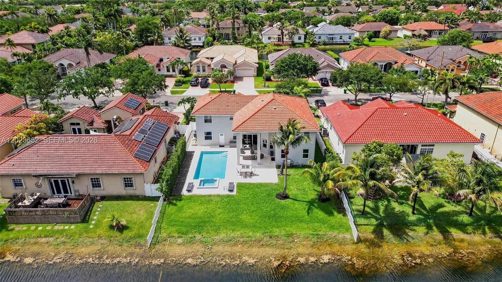 16387 NW 13th St, Pembroke Pines FL 33028
