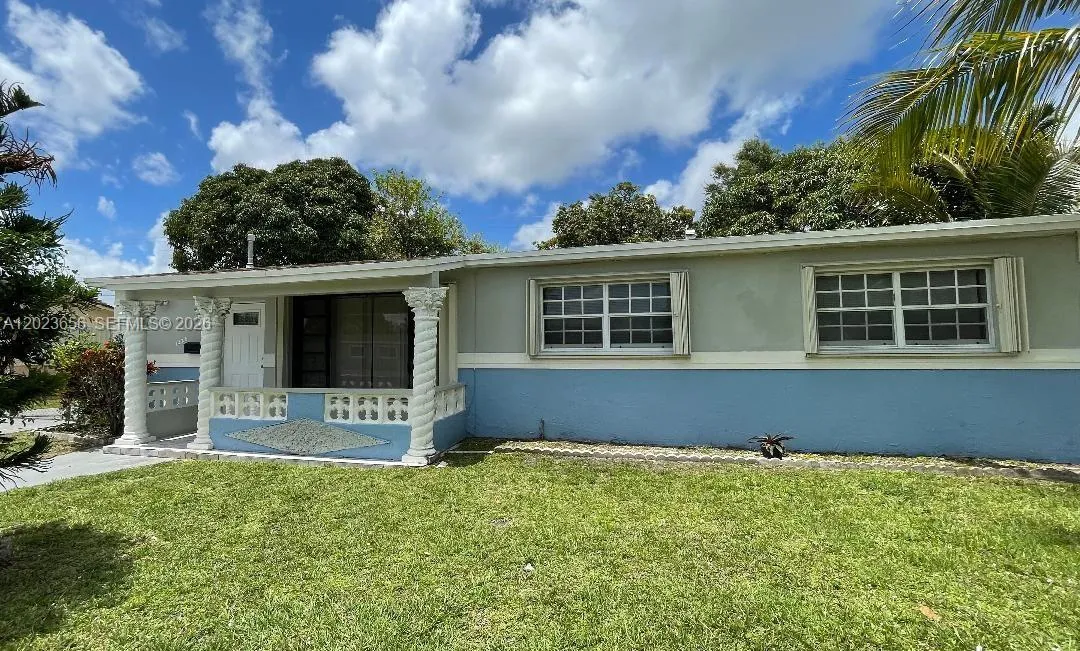 4 bedroom 2 bath for sale at 1225 NW 189th Ter, Miami Gardens FL 33169