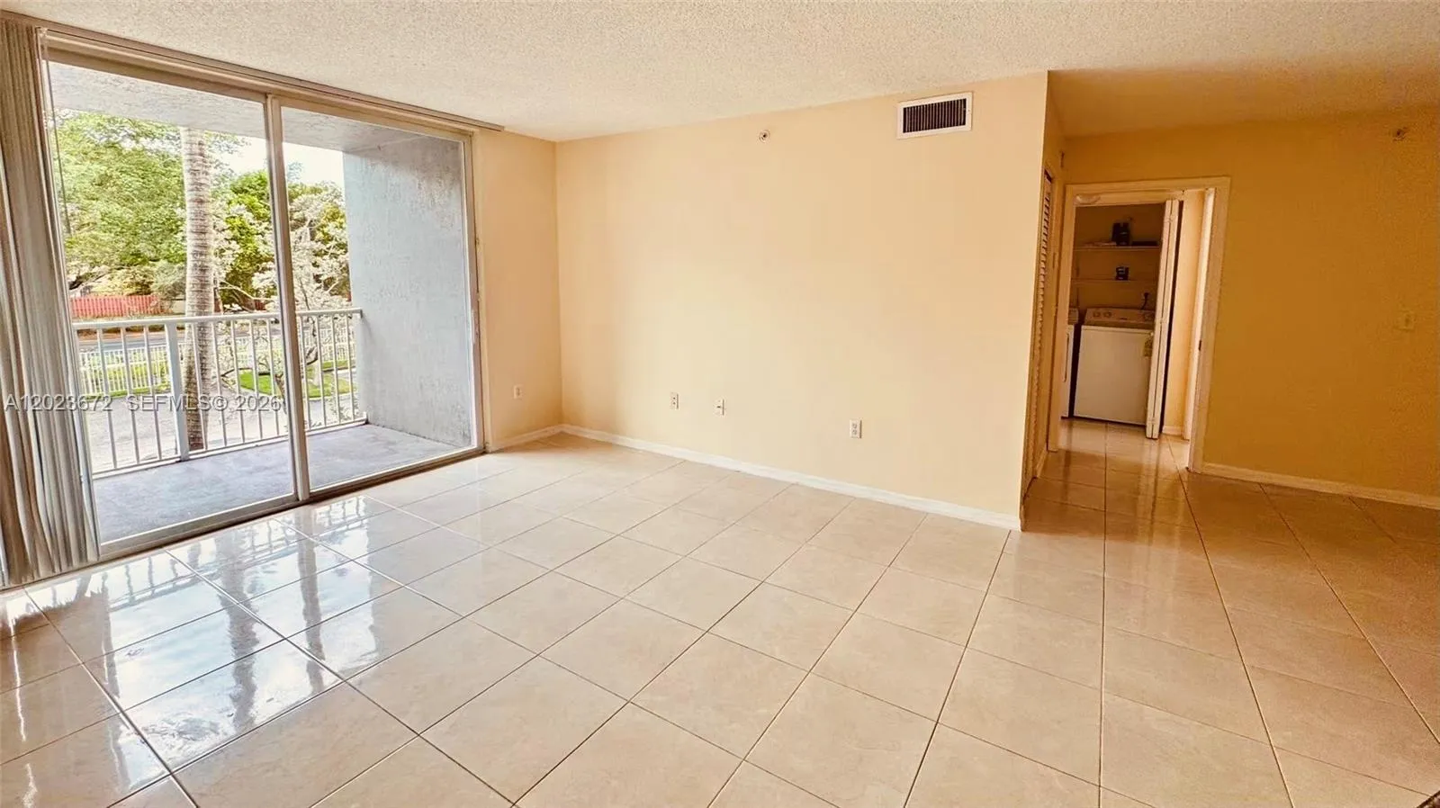 631 SW 111th Ln # 205, Pembroke Pines FL 33025