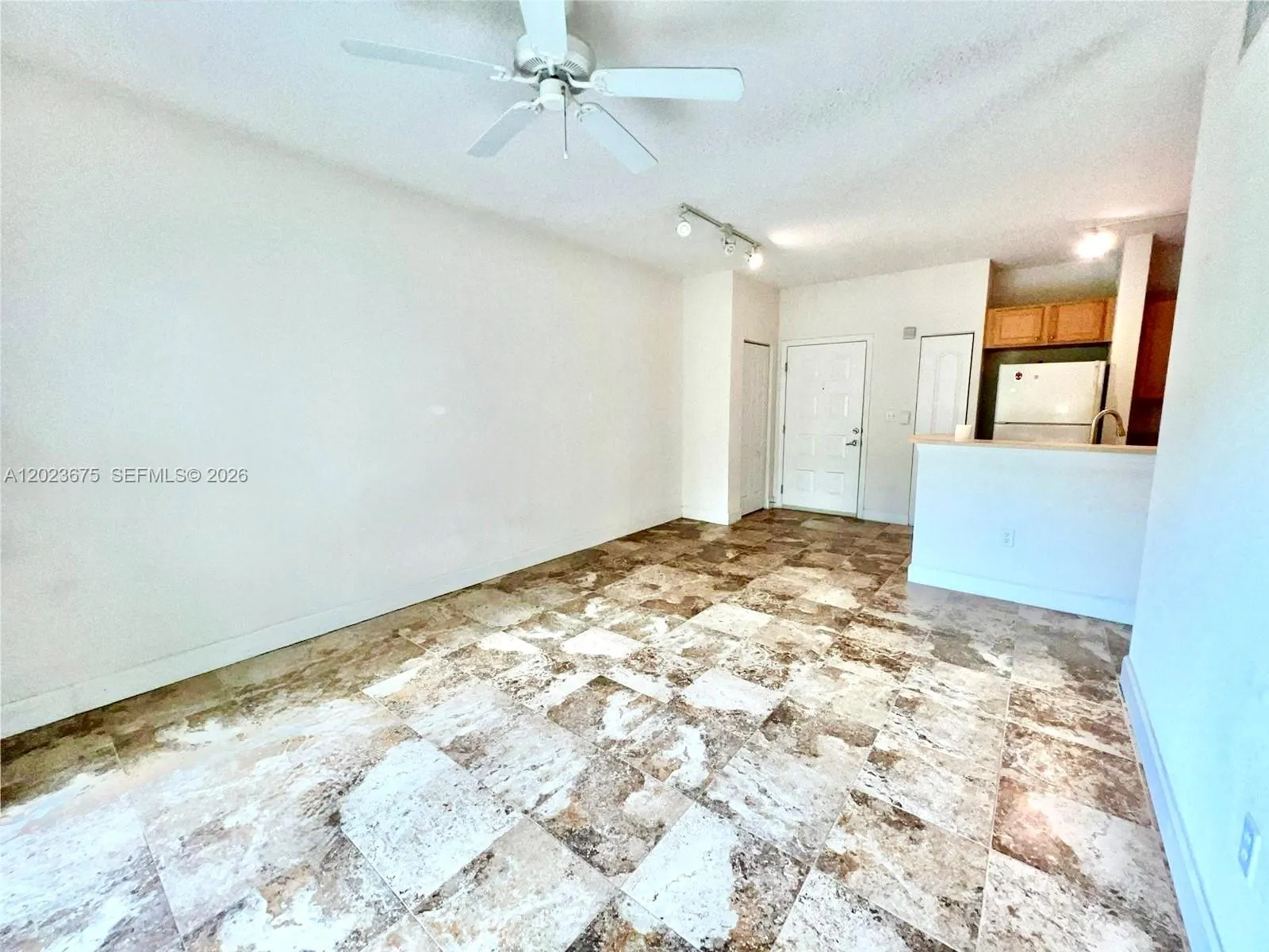 6001 SW 70th St # 454, South Miami FL 33143
