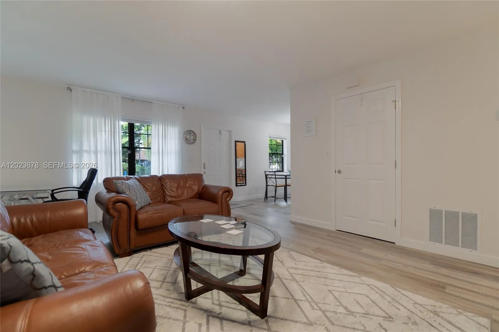 1099 NE 35th St # 2, Oakland Park FL 33334