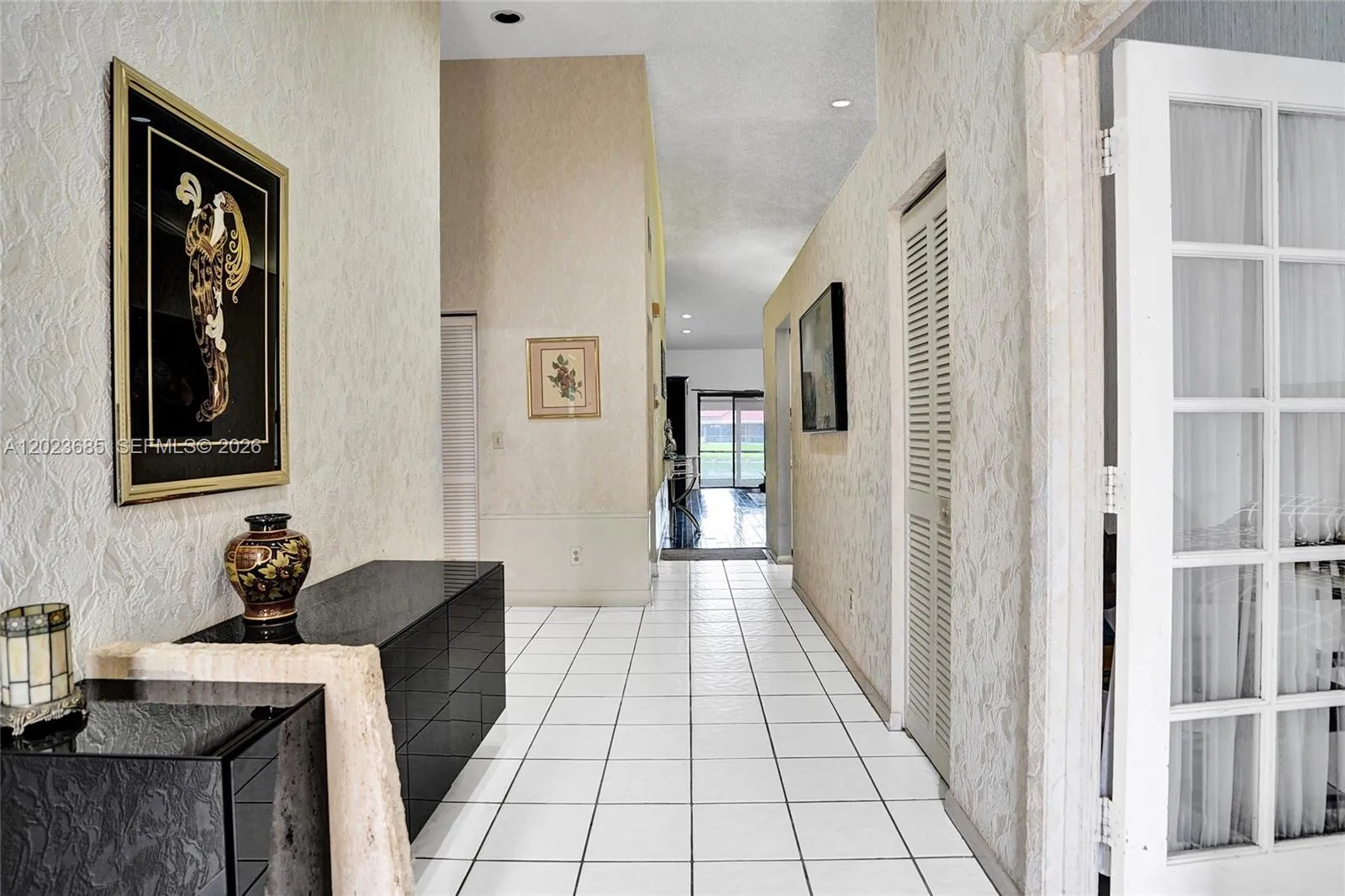 3273 W Inverrary Blvd W, Lauderhill FL 33319