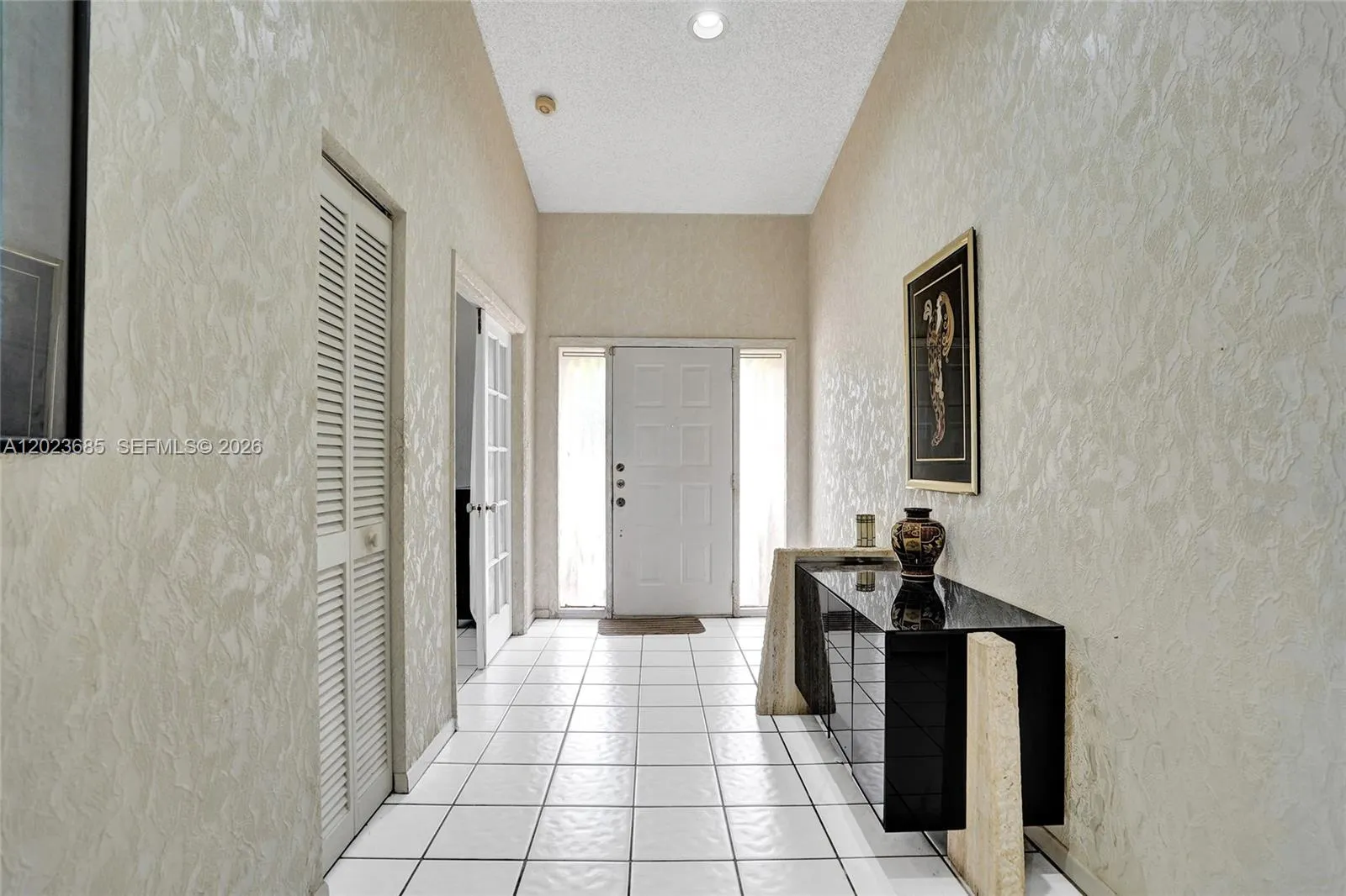 3273 W Inverrary Blvd W, Lauderhill FL 33319
