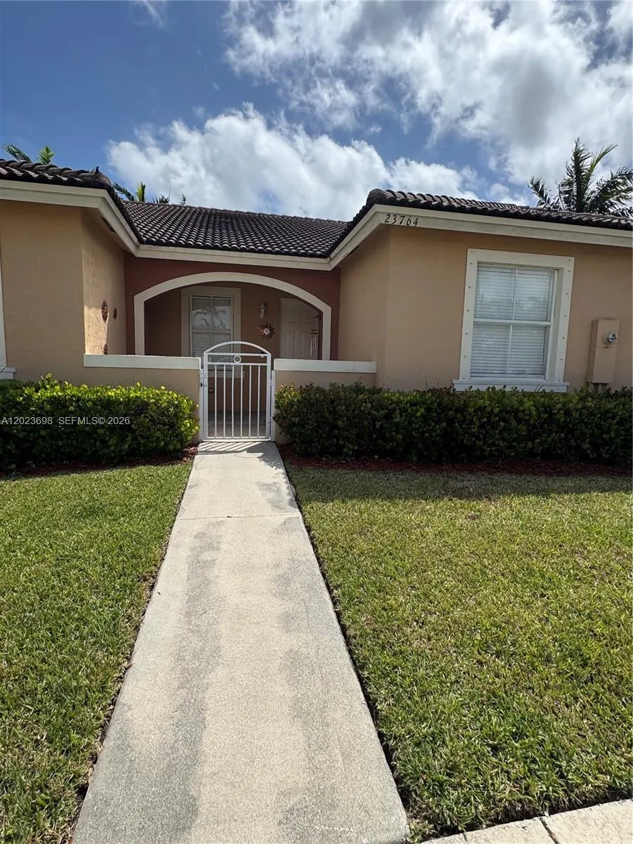 23764 SW 109th Ave, Homestead FL 33032