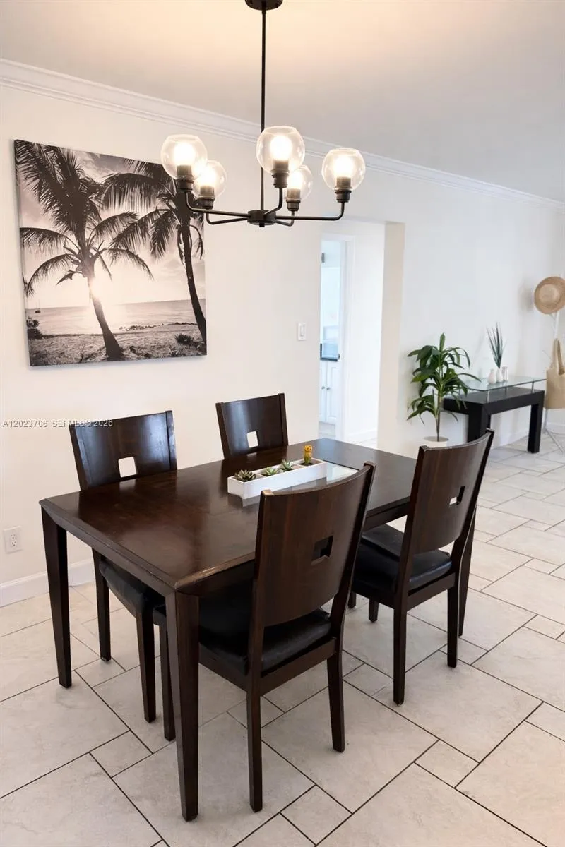 232 SE 6th St, Dania Beach FL 33004