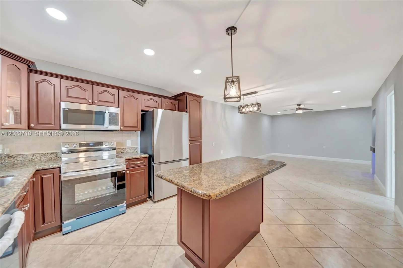 11640 NW 39th St # 8, Coral Springs FL 33065