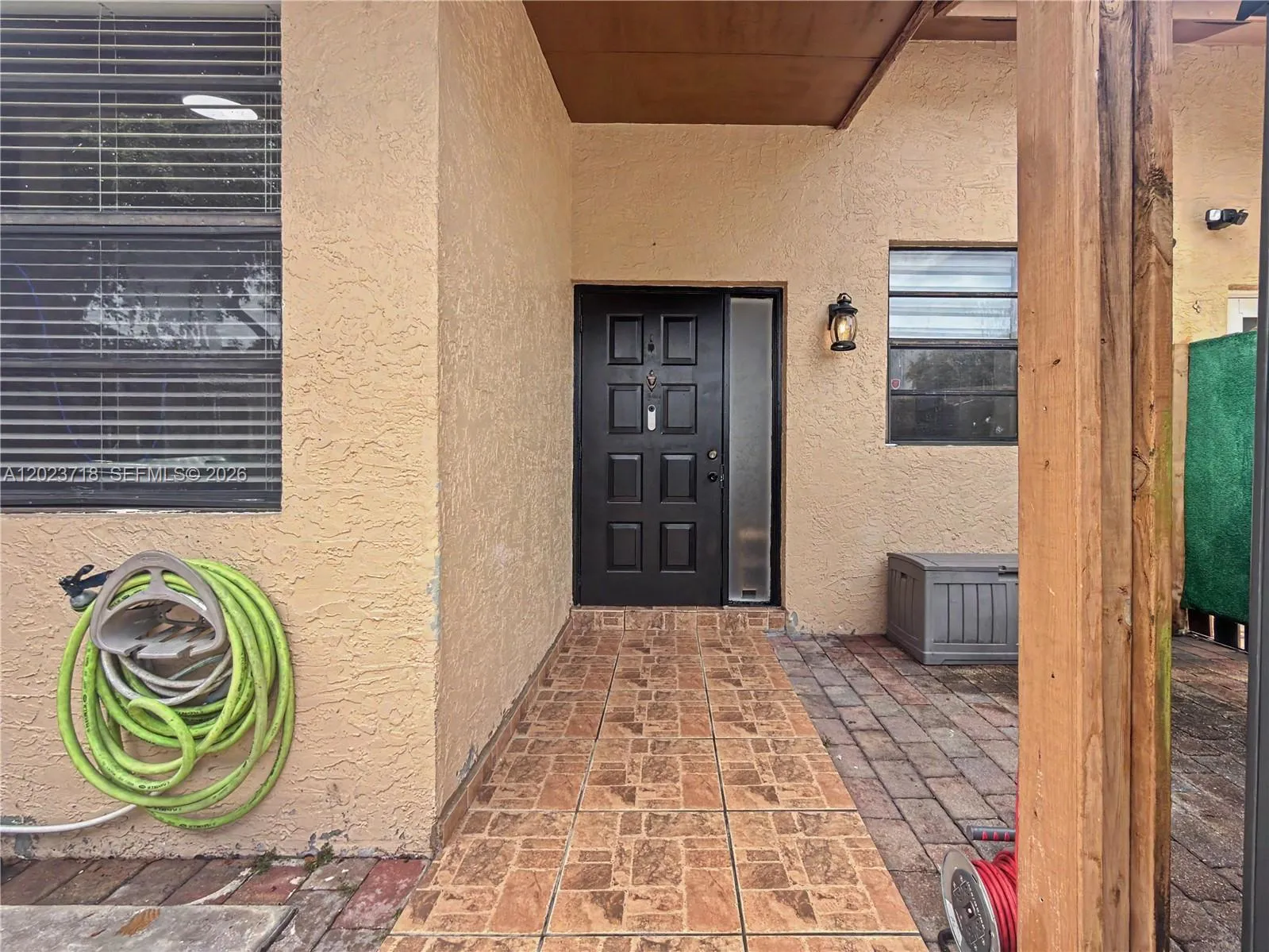 6704 NW 192nd Ter, Hialeah FL 33015