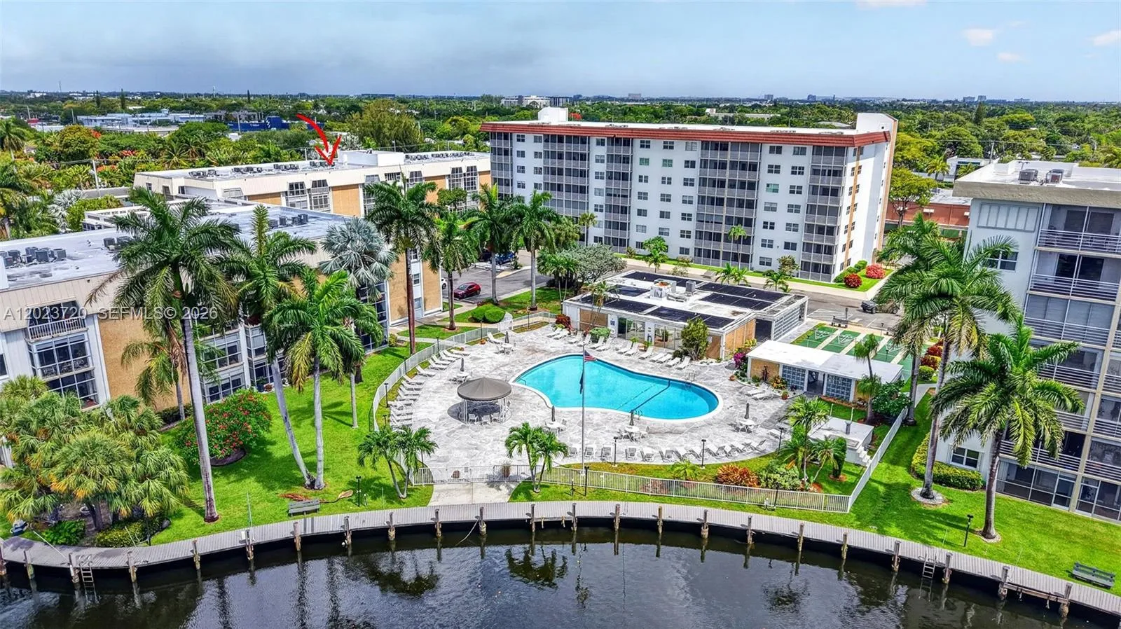 3040 NE 16th Ave # 310, Oakland Park FL 33334