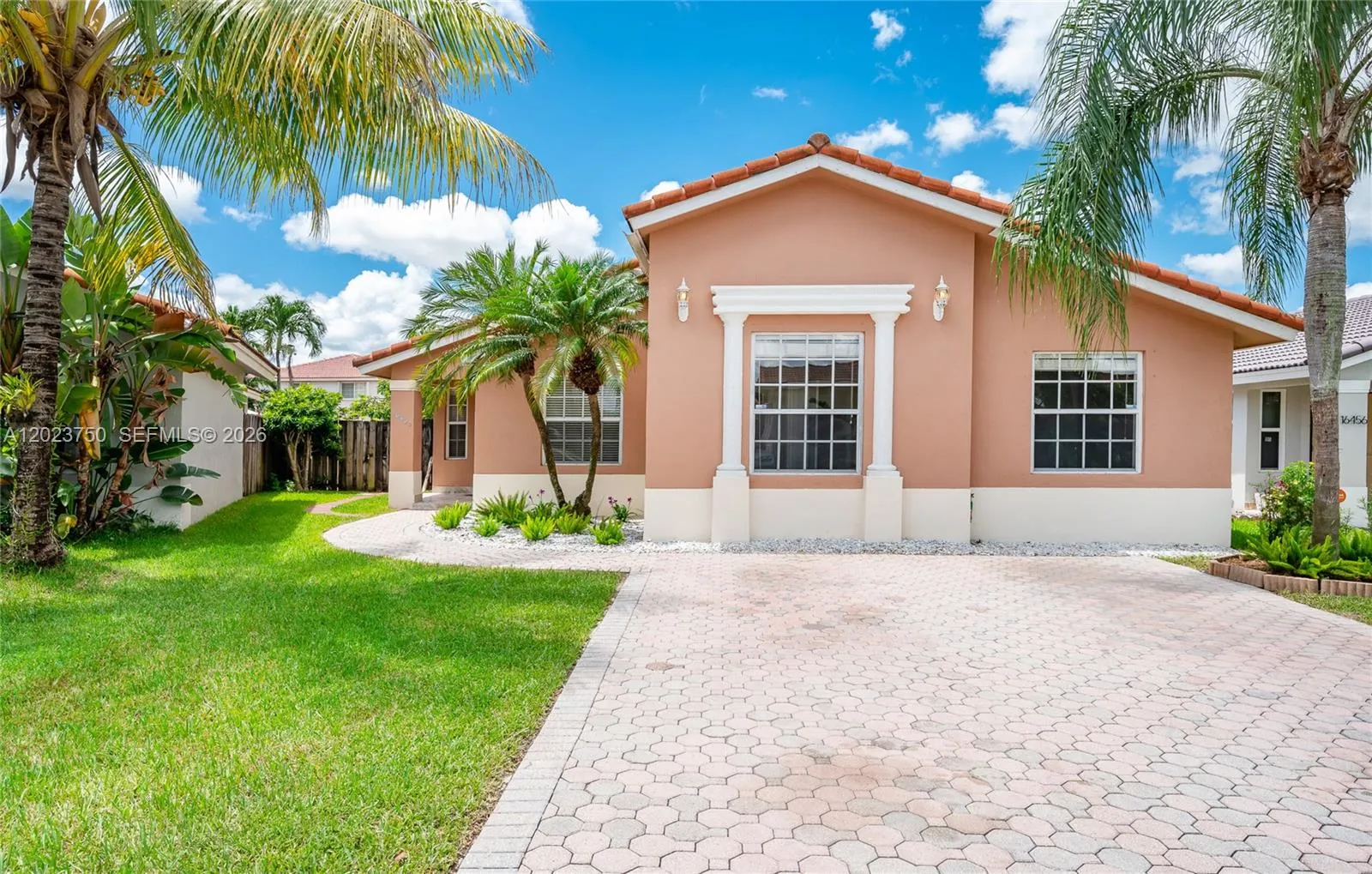 16452 SW 99th Ln # 16452, Miami FL 33196