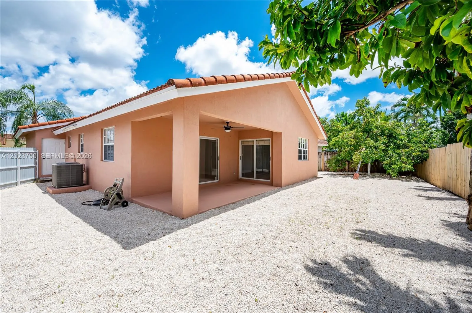 16452 SW 99th Ln # 16452, Miami FL 33196