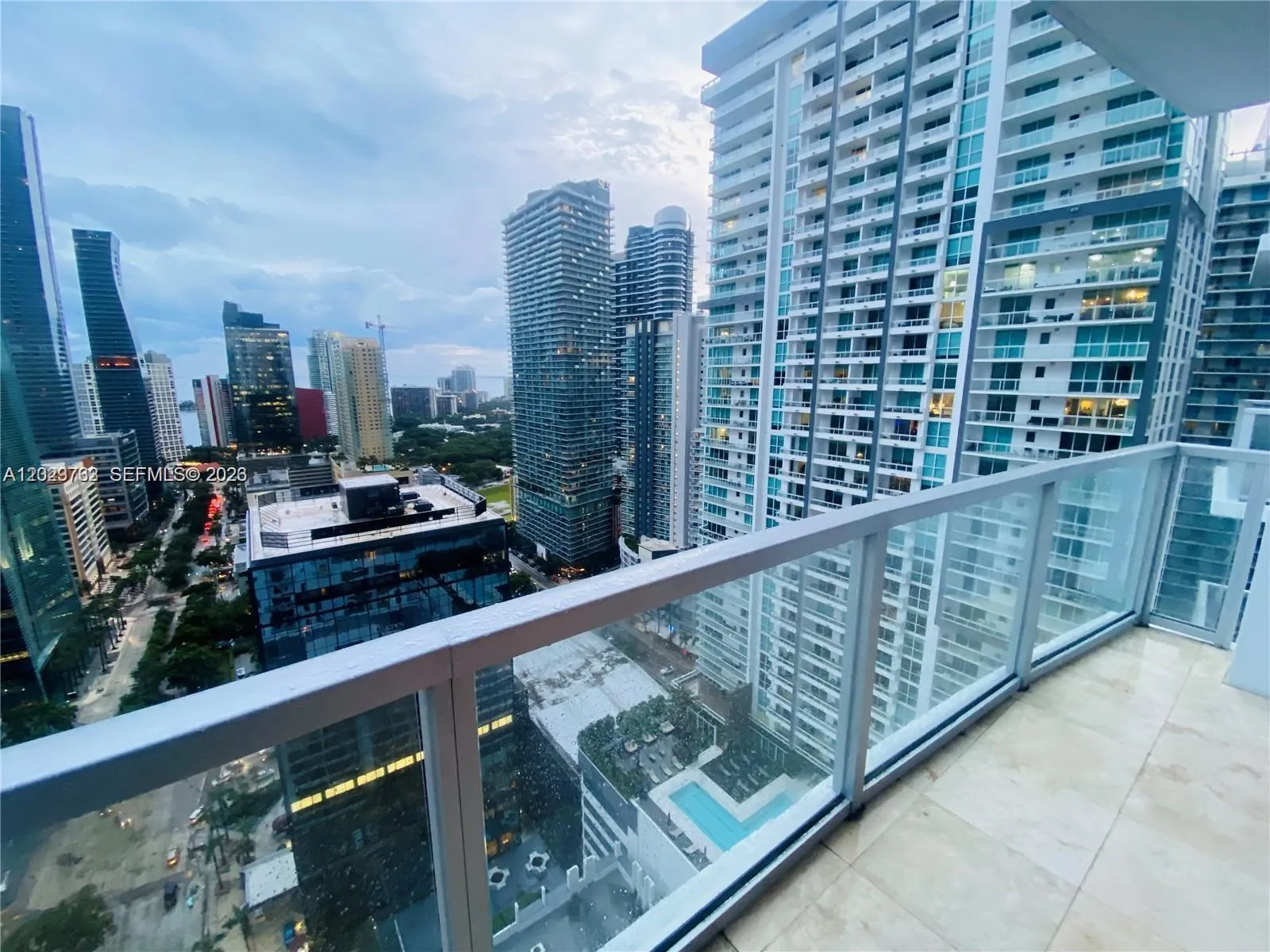 1 bath for sale at 1060 Brickell Ave # 3109, Miami FL 33131
