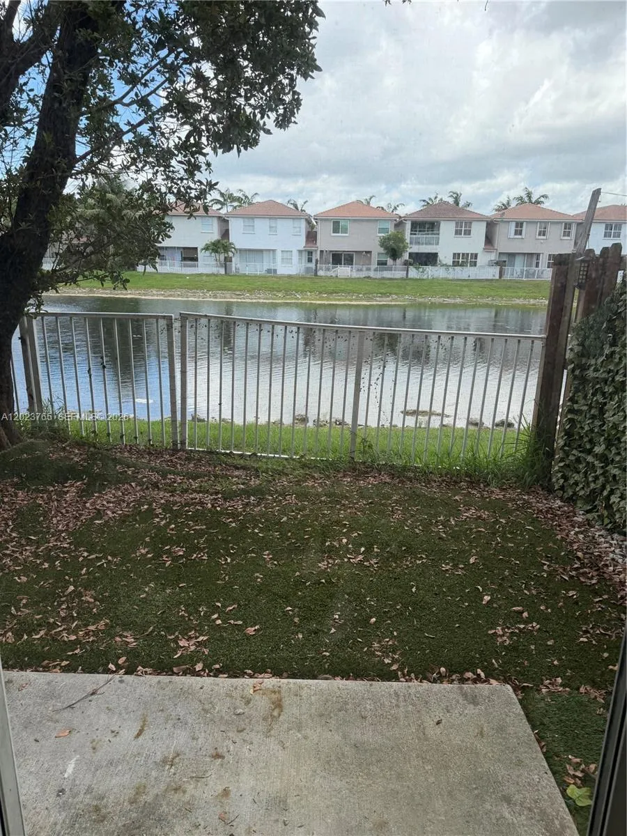 10803 NW 83rd St # 1, Doral FL 33178