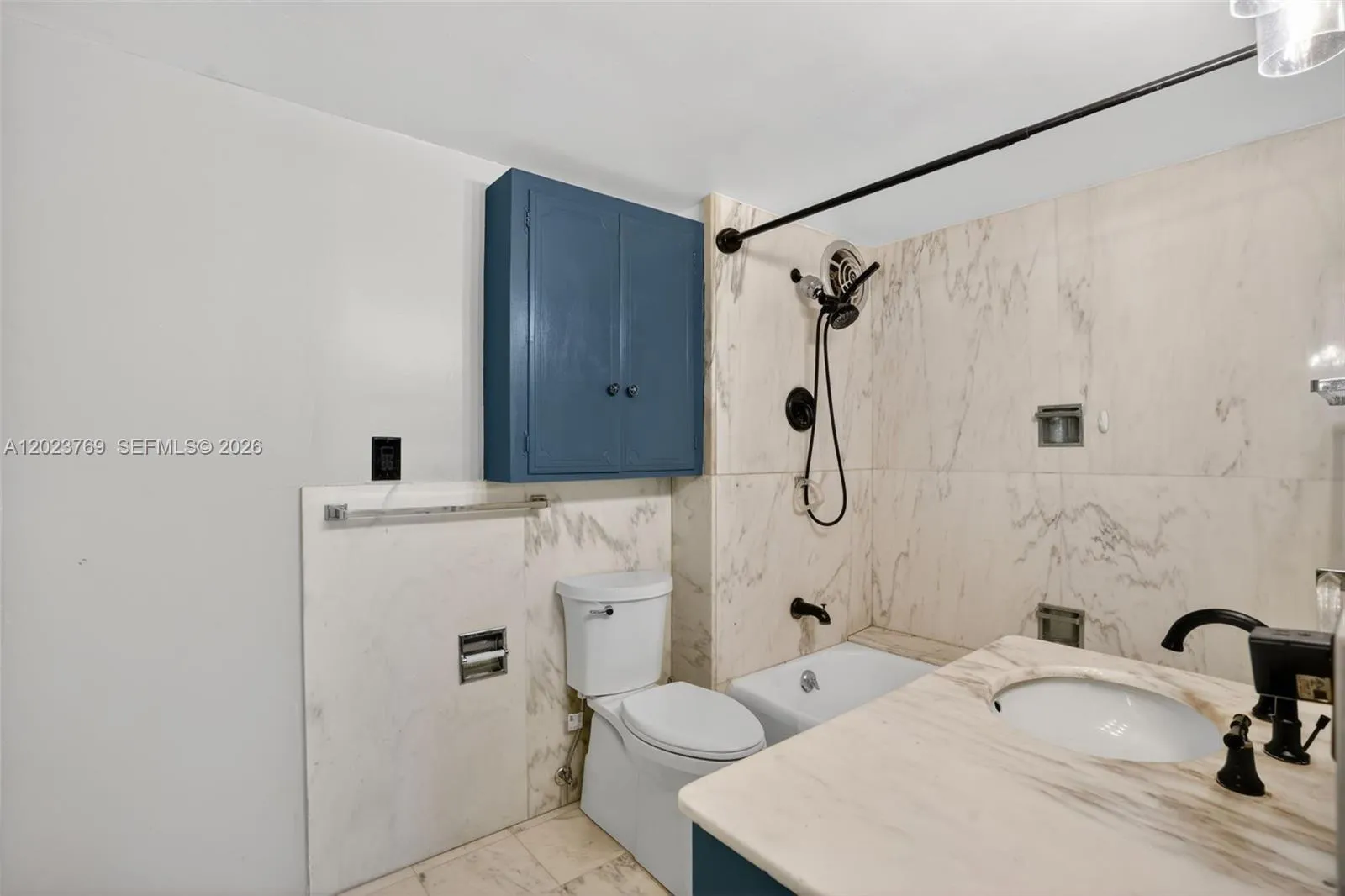 10240 Collins Ave # 207, Bal Harbour FL 33154