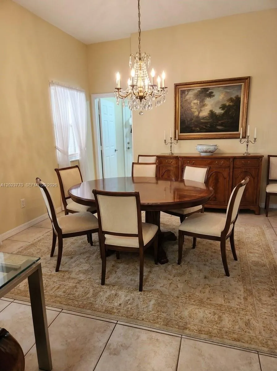 2363 SE 19th St, Homestead FL 33035