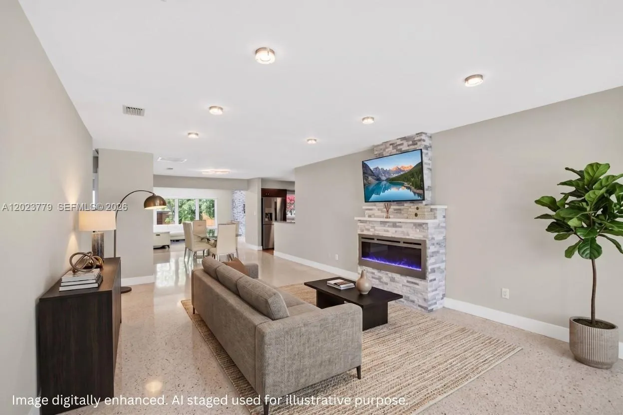 709 NW 9th Ct, Hallandale Beach FL 33009