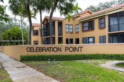 2 bedroom 2 bath for sale at 15525 N Miami Lakeway N # 8, Miami Lakes FL 33014