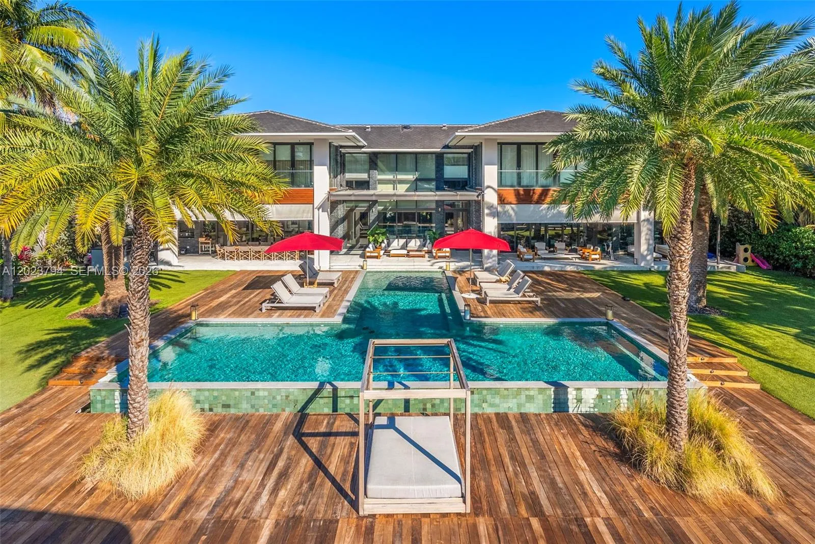 12 bedroom 12 bath for sale at 385 Centre Is, Golden Beach FL 33160