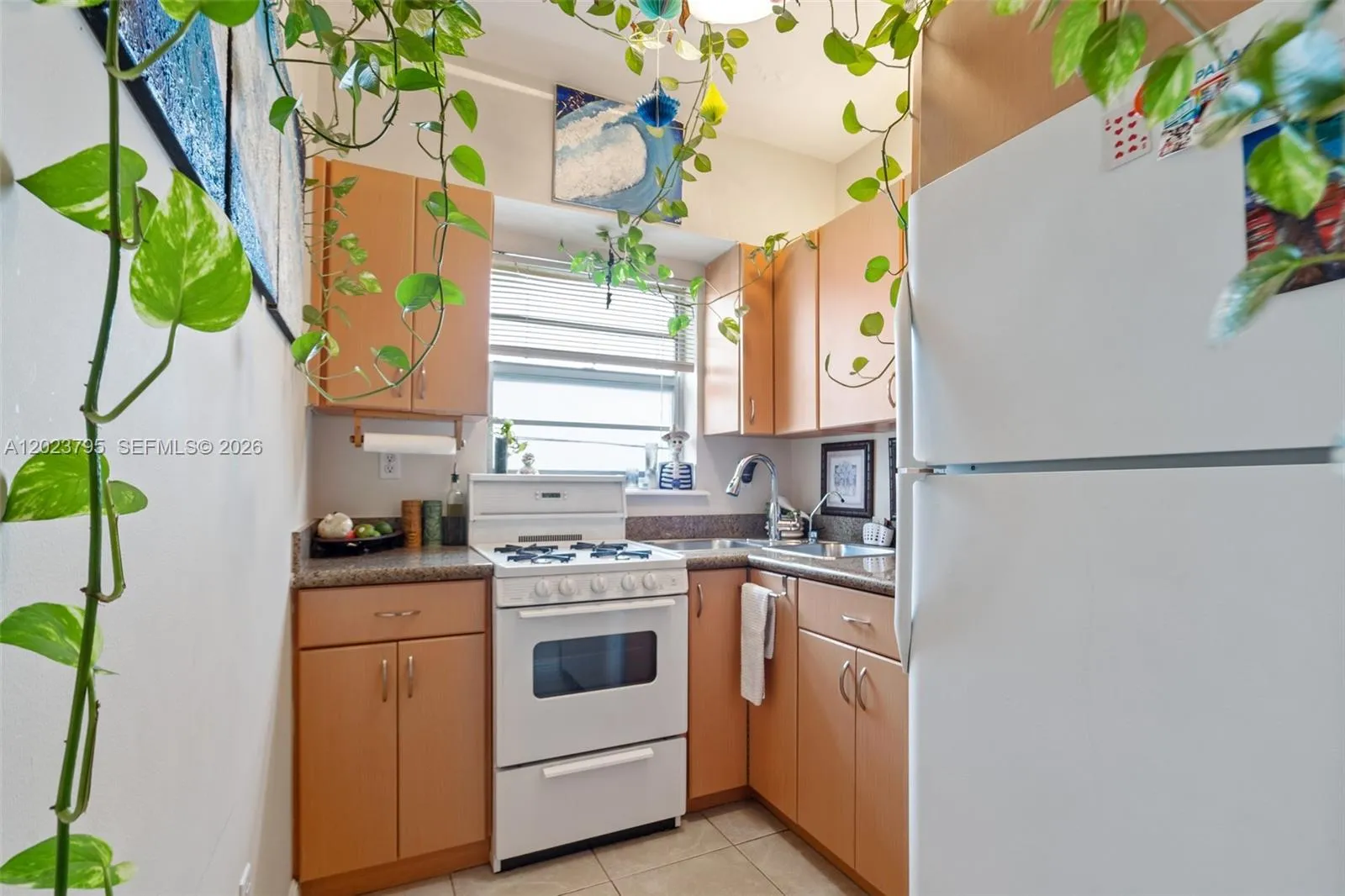 936 Pennsylvania Ave # 205, Miami Beach FL 33139