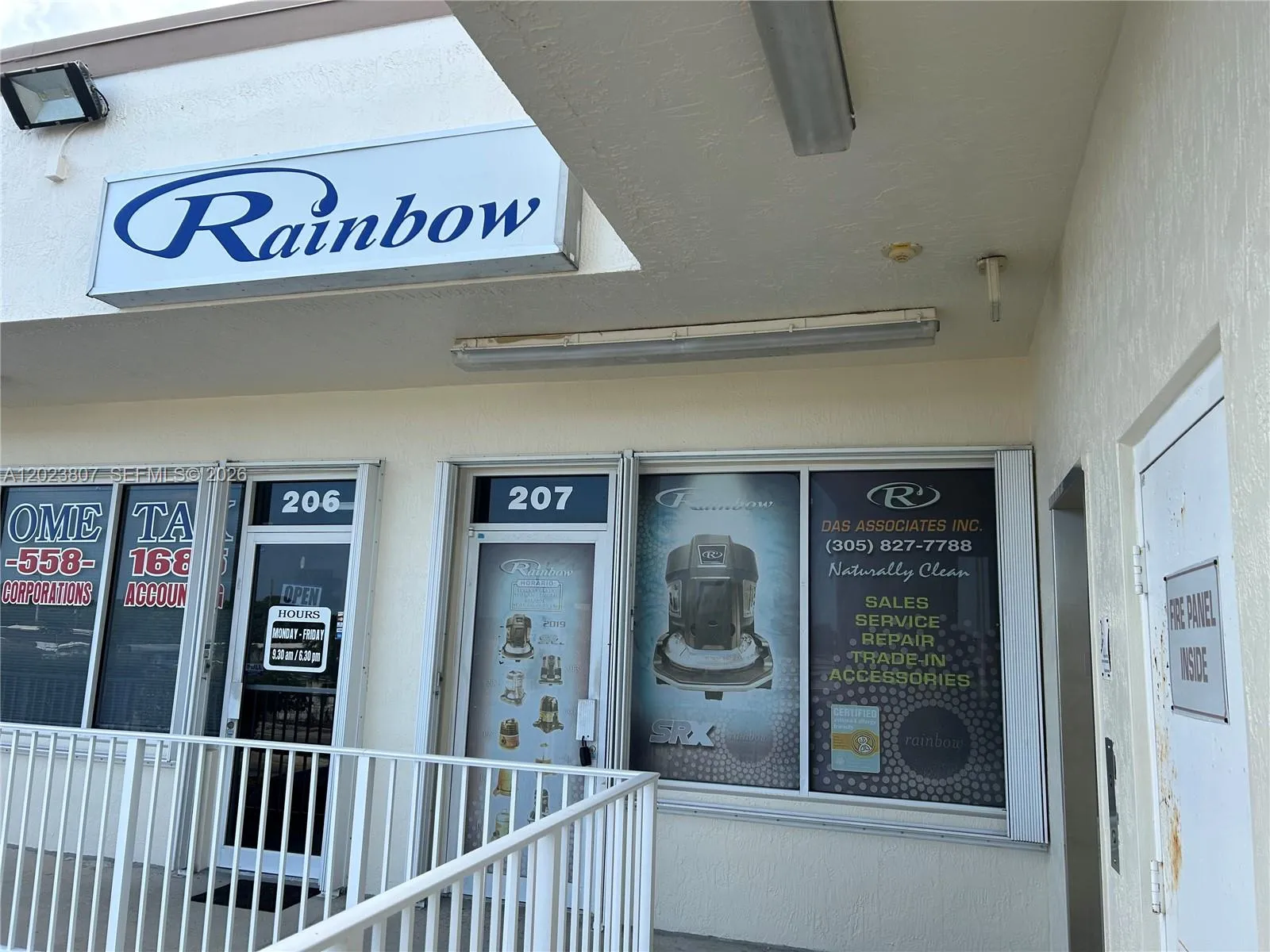 for sale at 5580 W 16th Ave # 207, Hialeah FL 33012