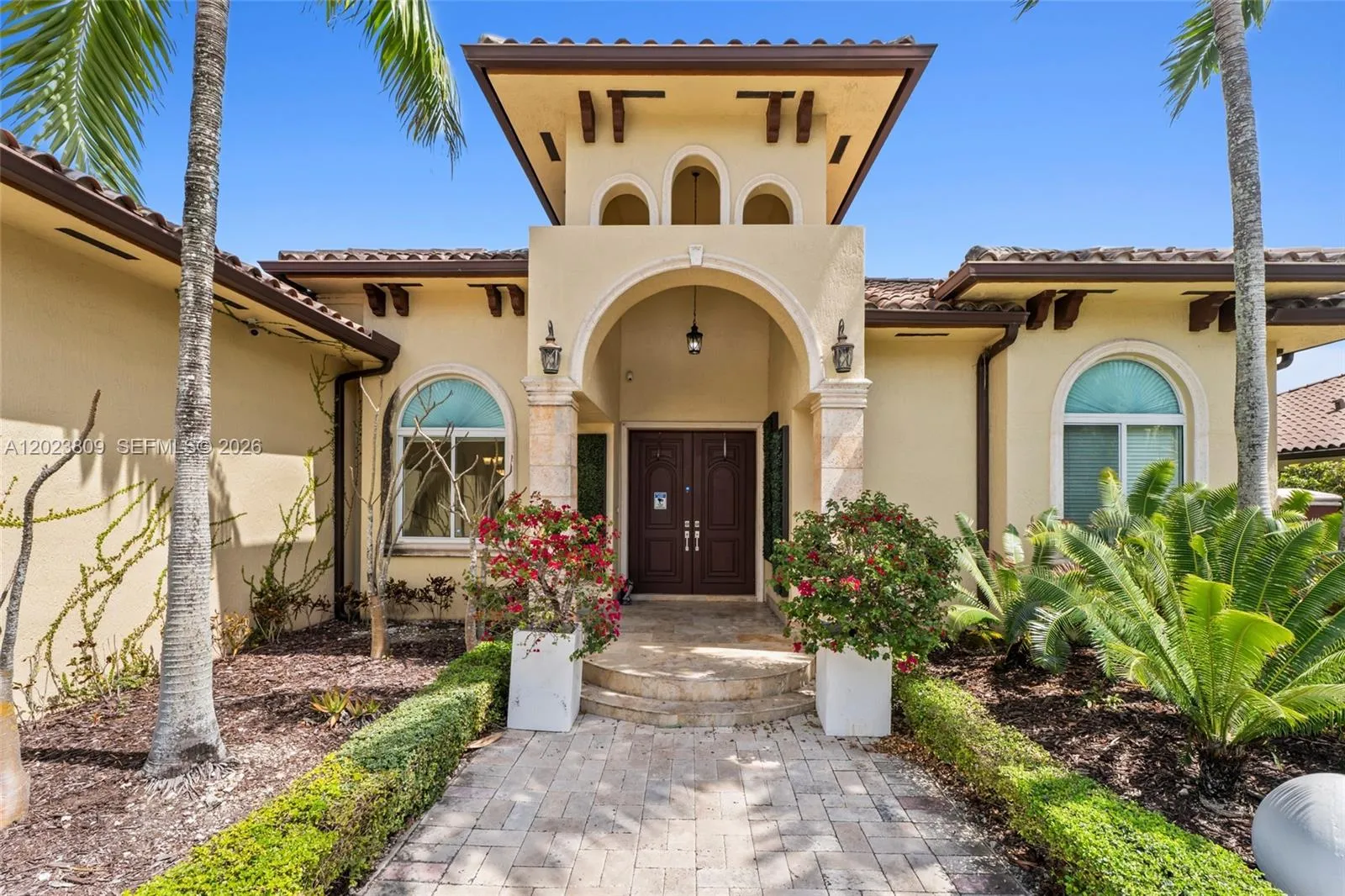 2665 NW 100th Ave, Doral FL 33172