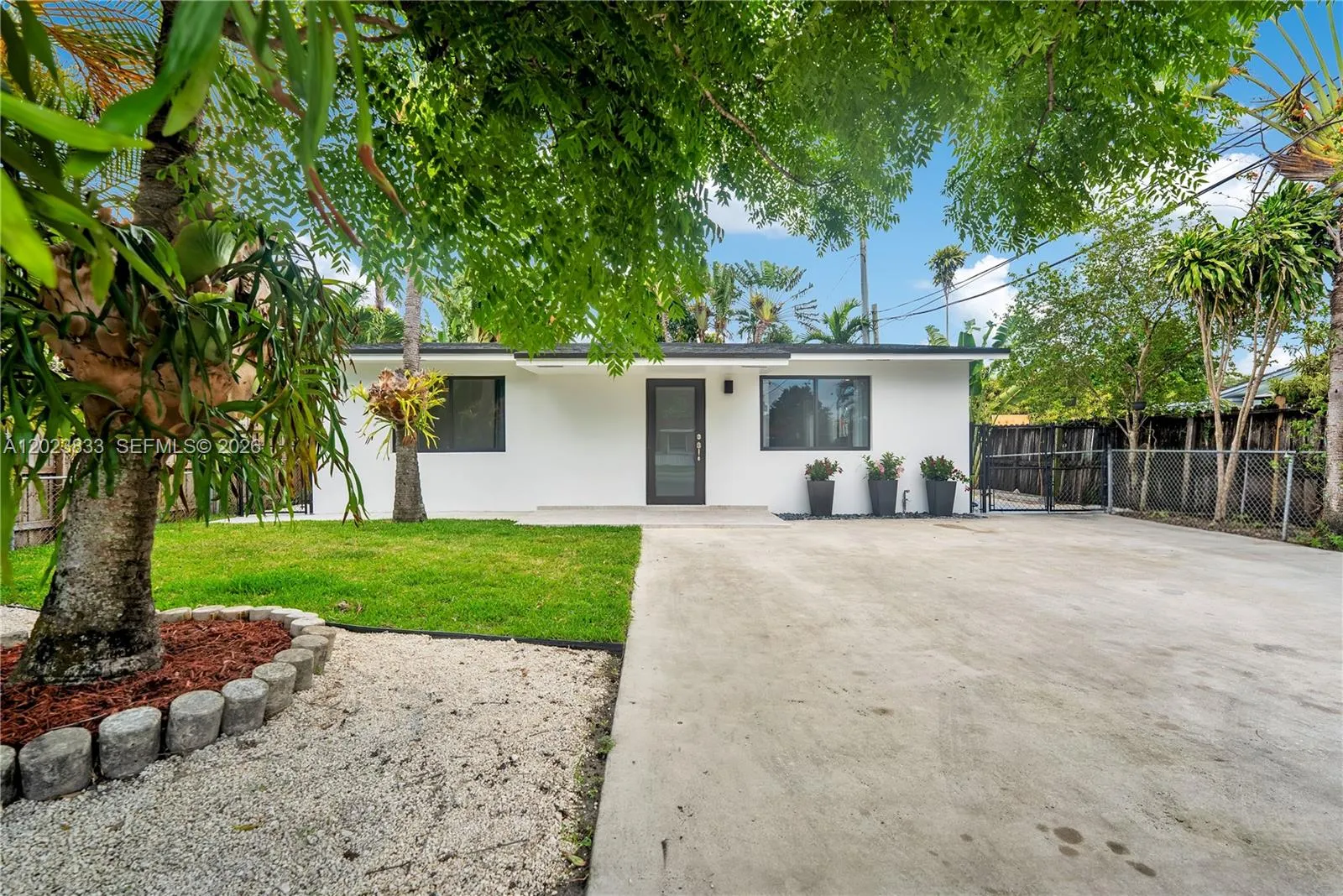 6566 SW 35th St, Miami FL 33155