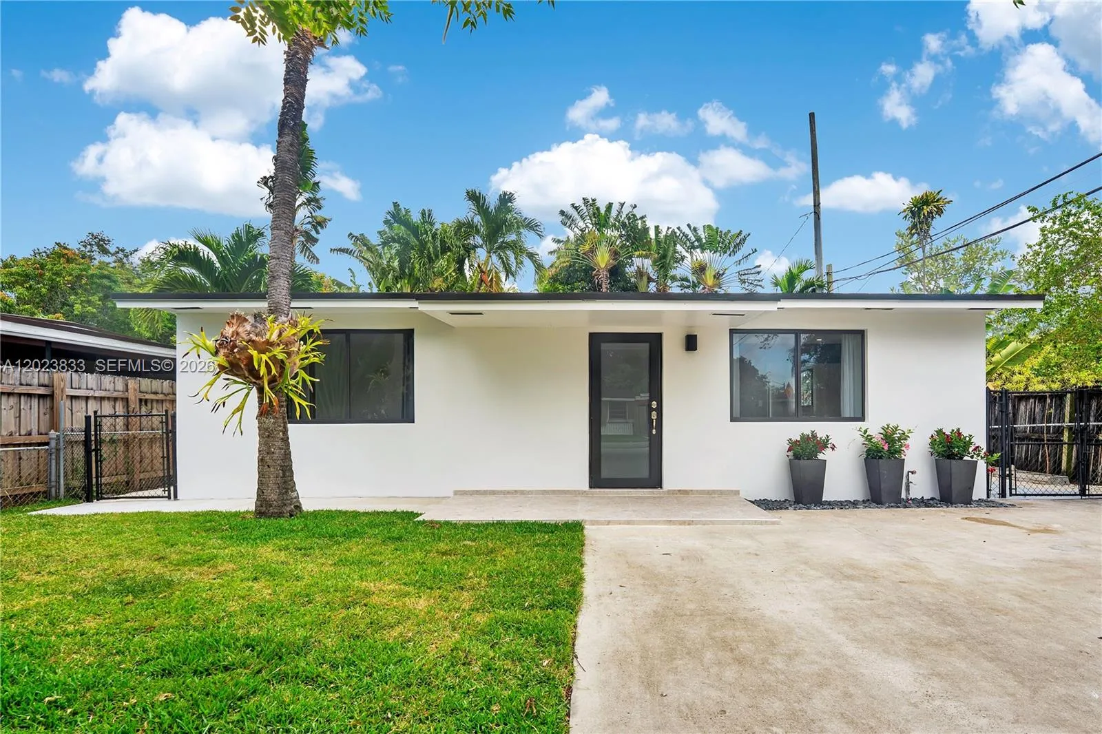 6566 SW 35th St, Miami FL 33155
