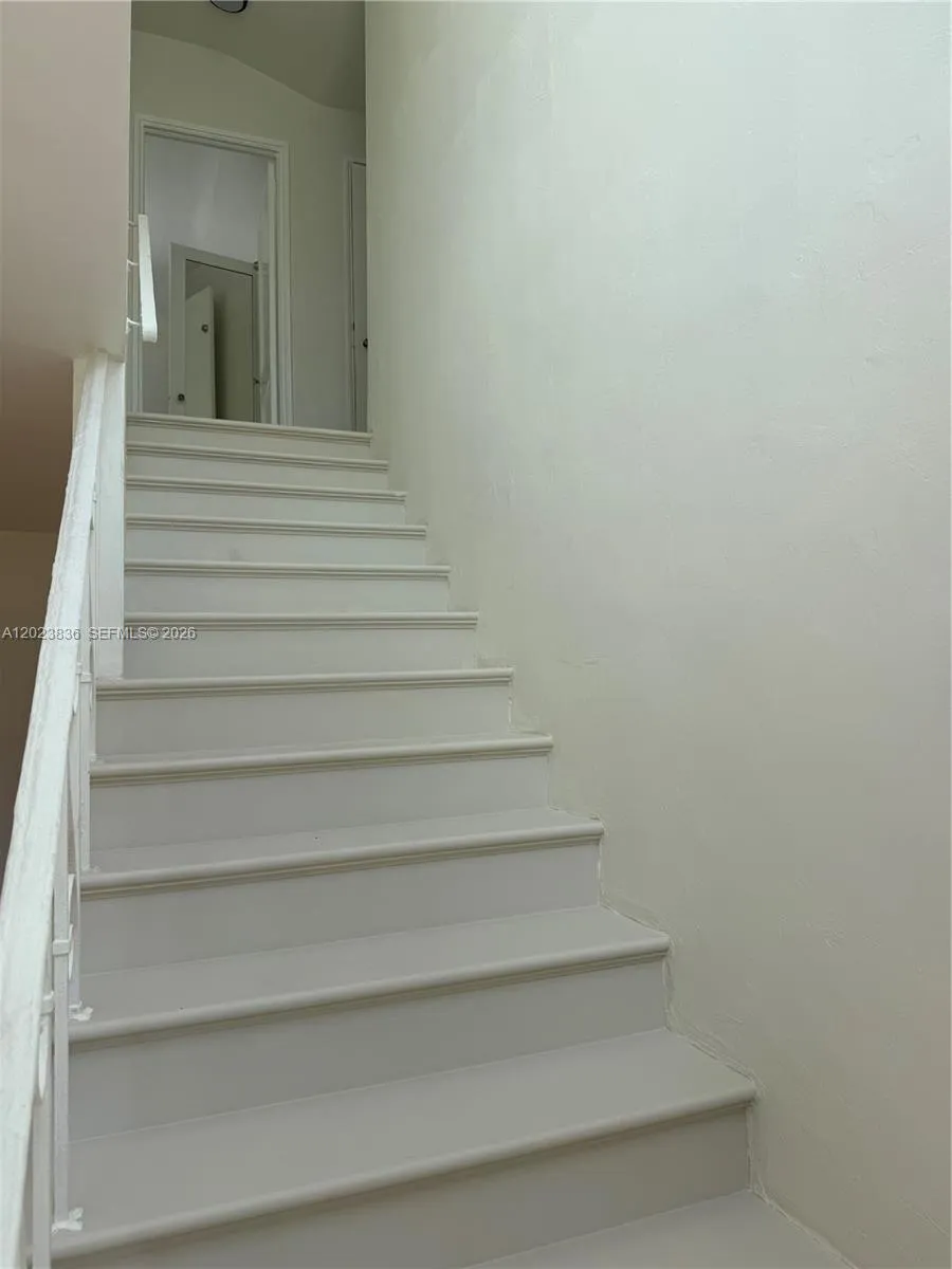 6312 Alton Rd, Miami Beach FL 33141