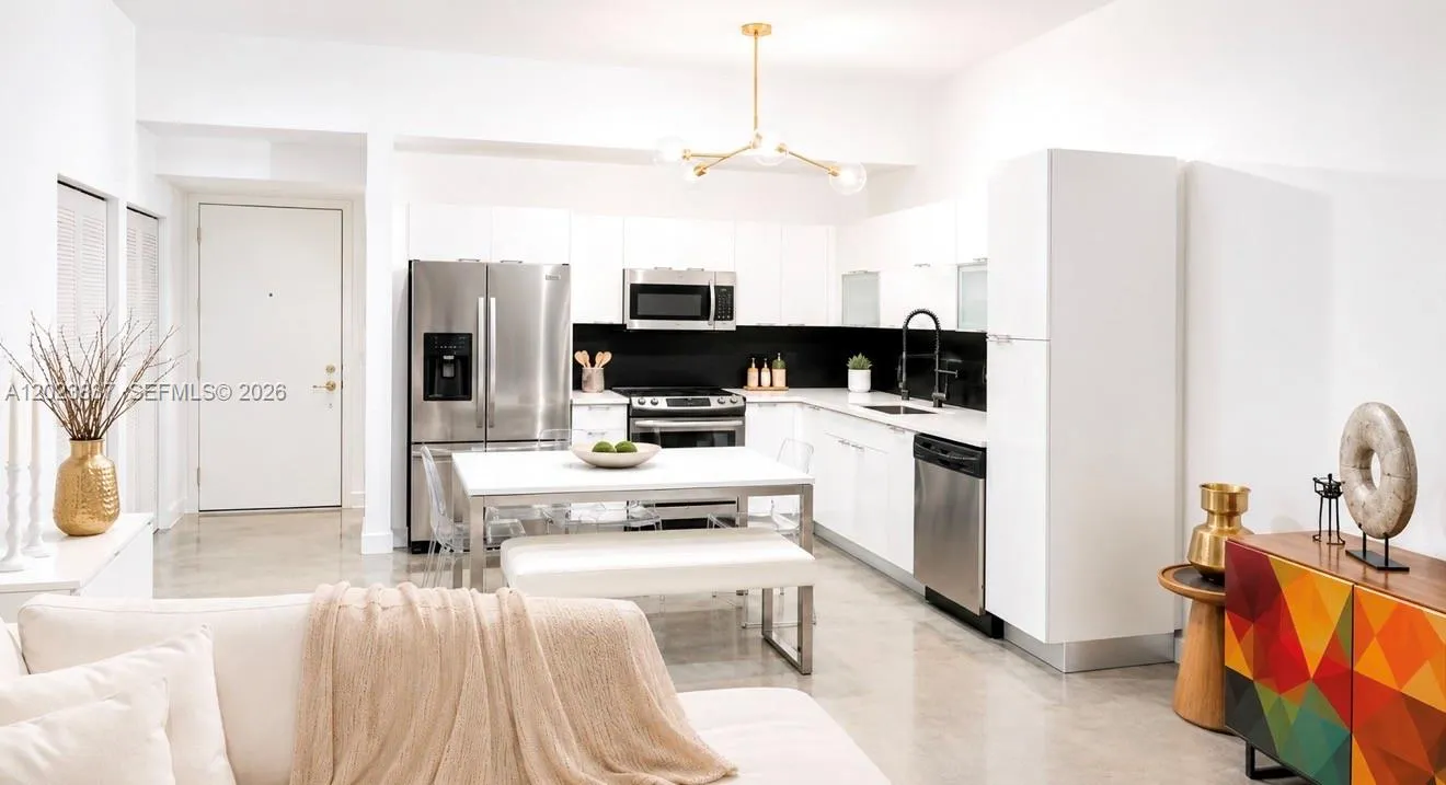 133 NE 2nd Ave # 2508, Miami FL 33132
