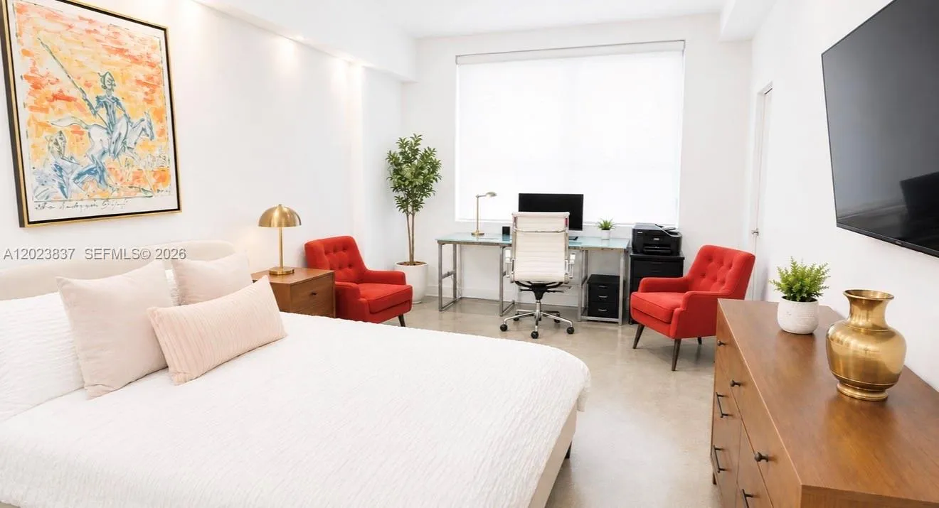 133 NE 2nd Ave # 2508, Miami FL 33132