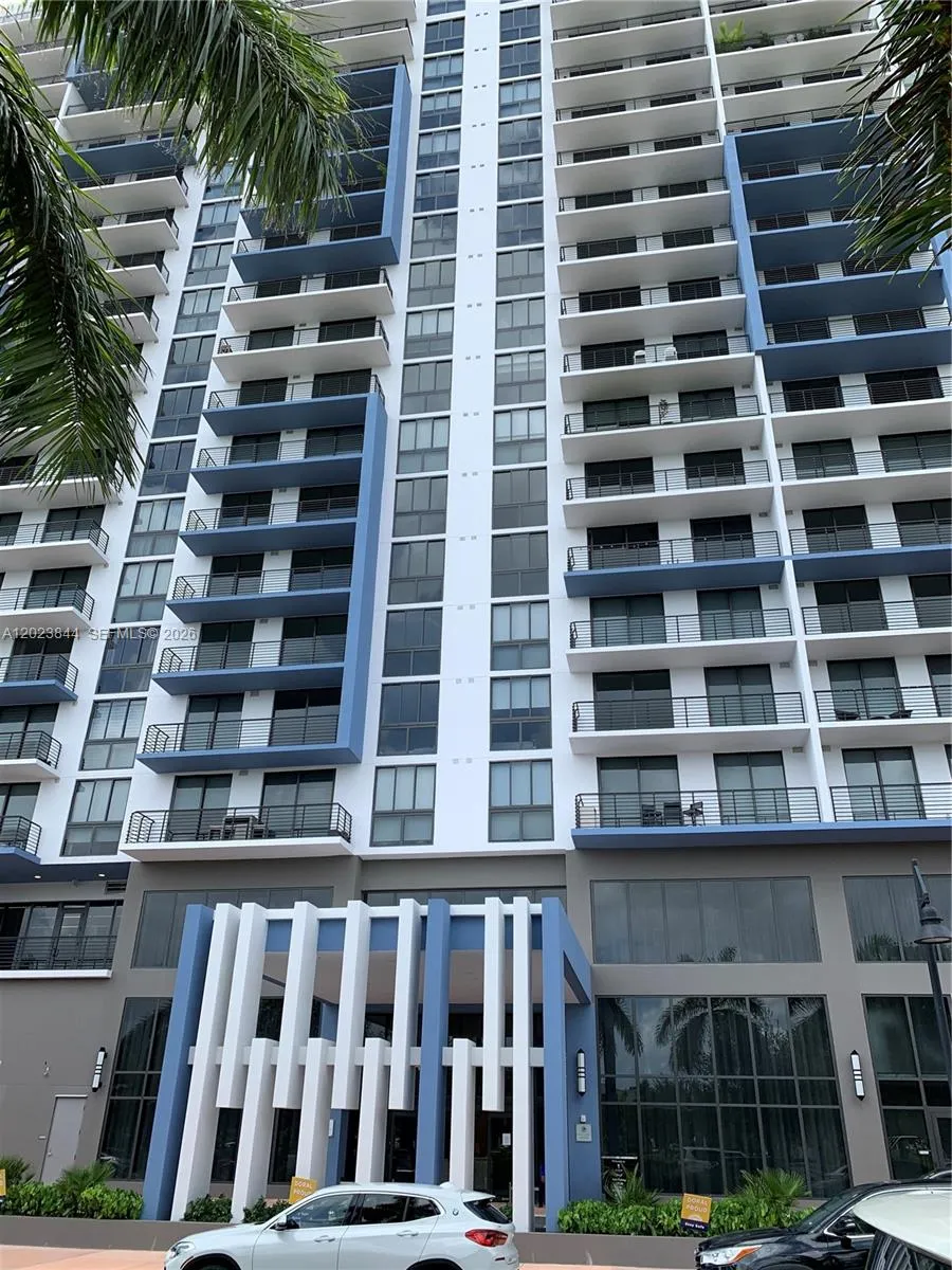 5350 NW 84 Ave # 1601, Doral FL 33166