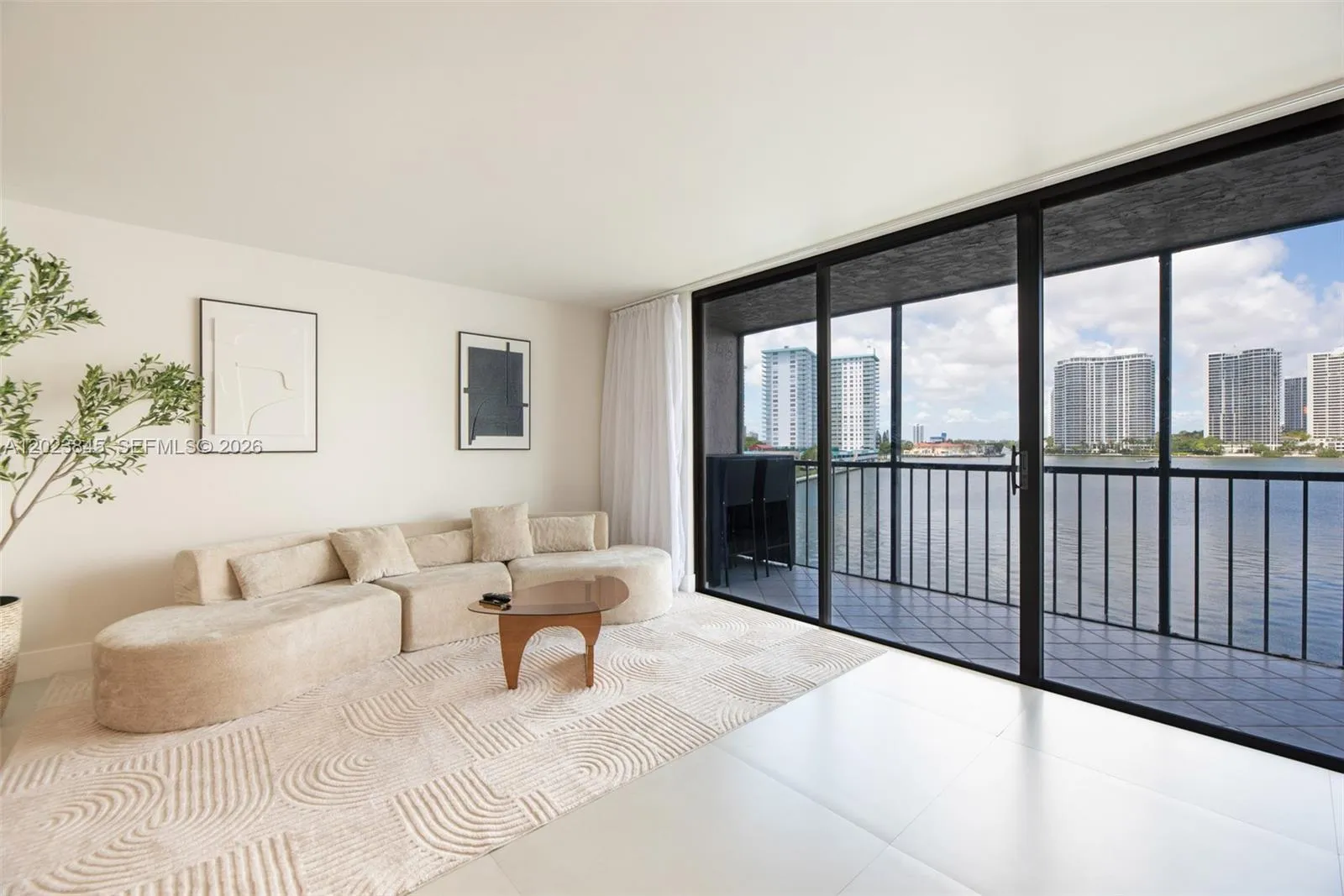 17500 N Bay Rd # S405, Sunny Isles Beach FL 33160