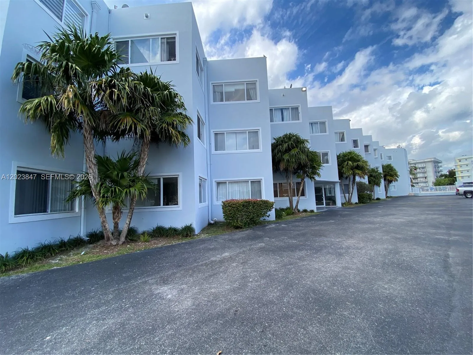 1185 Marseille Dr # 103, Miami Beach FL 33141