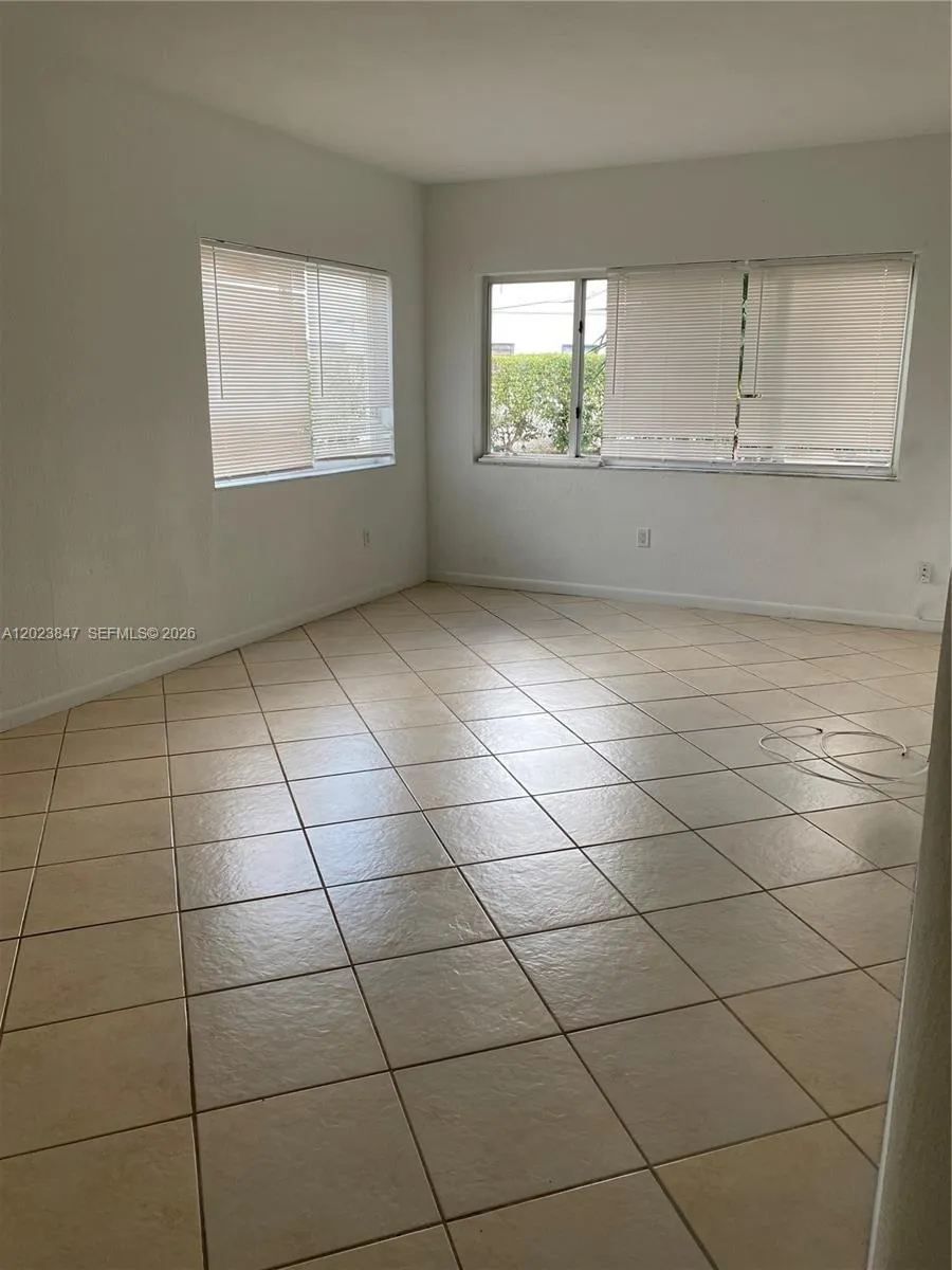 1185 Marseille Dr # 103, Miami Beach FL 33141