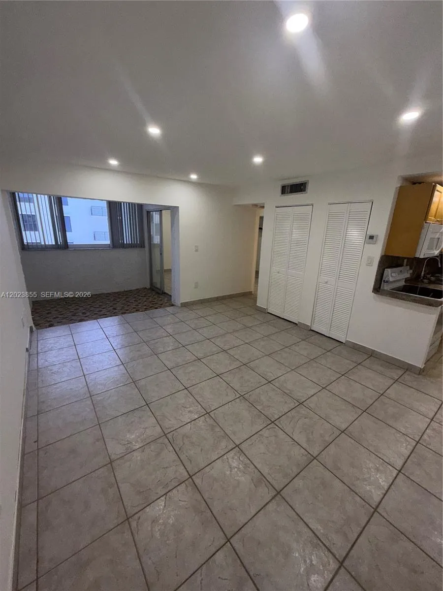 750 NW 43rd Ave # 515, Miami FL 33126