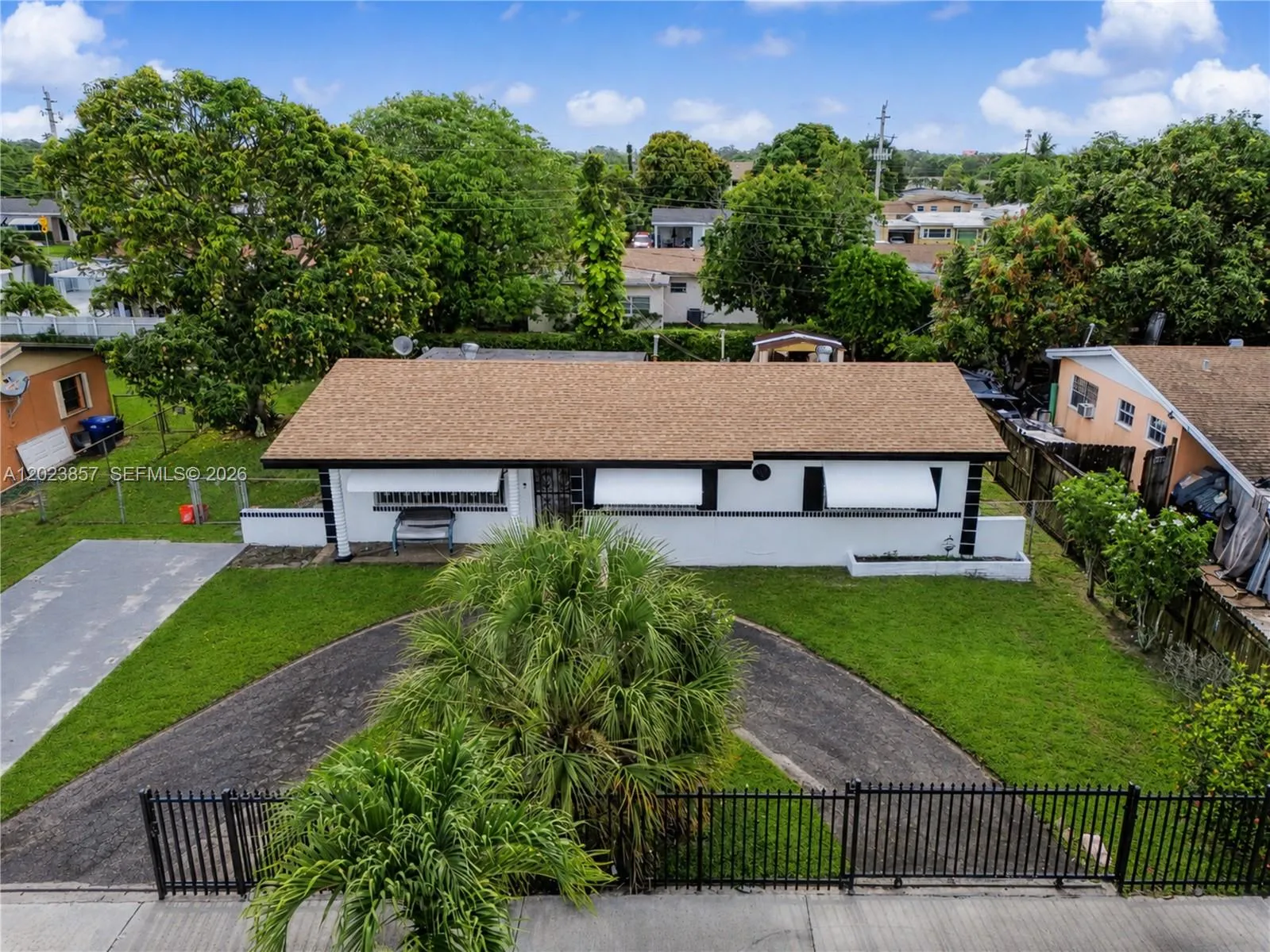 18805 NW 19th Ct, Miami Gardens FL 33056