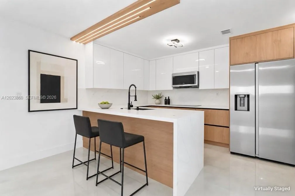7860 NW 12th St, Pembroke Pines FL 33024