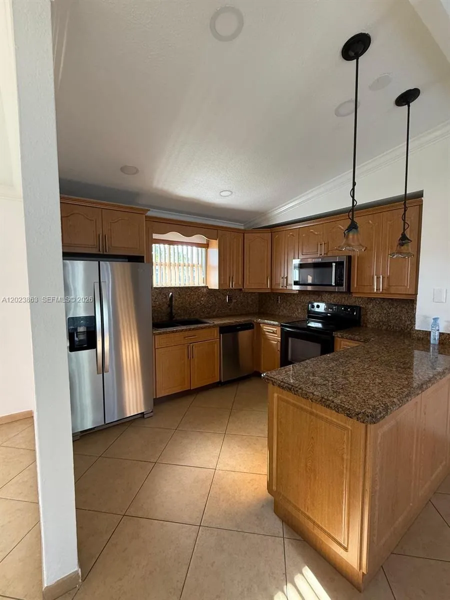 17035 SW 107th Ct, Miami FL 33157