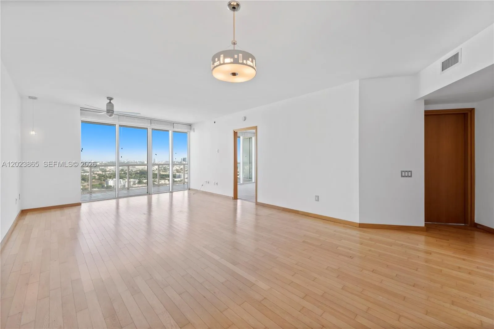 450 Alton Rd # 3206, Miami Beach FL 33139
