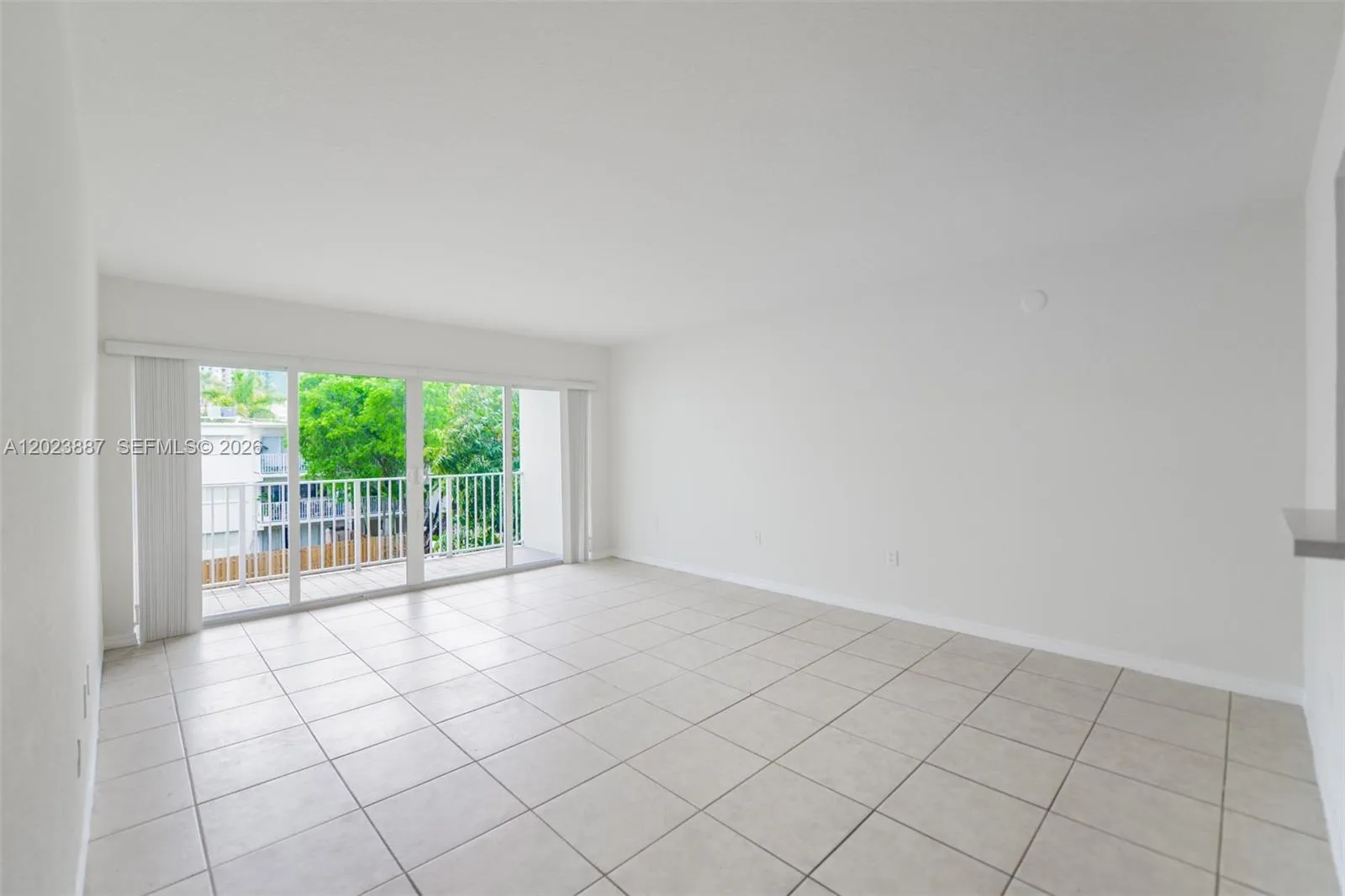 7737 SW 88th St # C312, Miami FL 33156